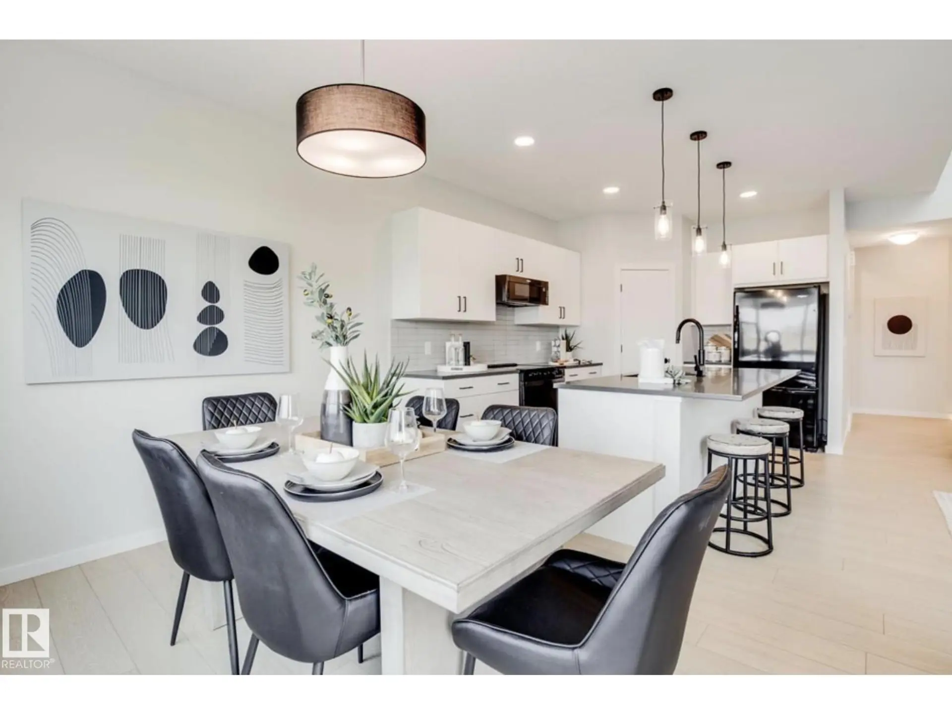 17359 3 ST NW - Image 2