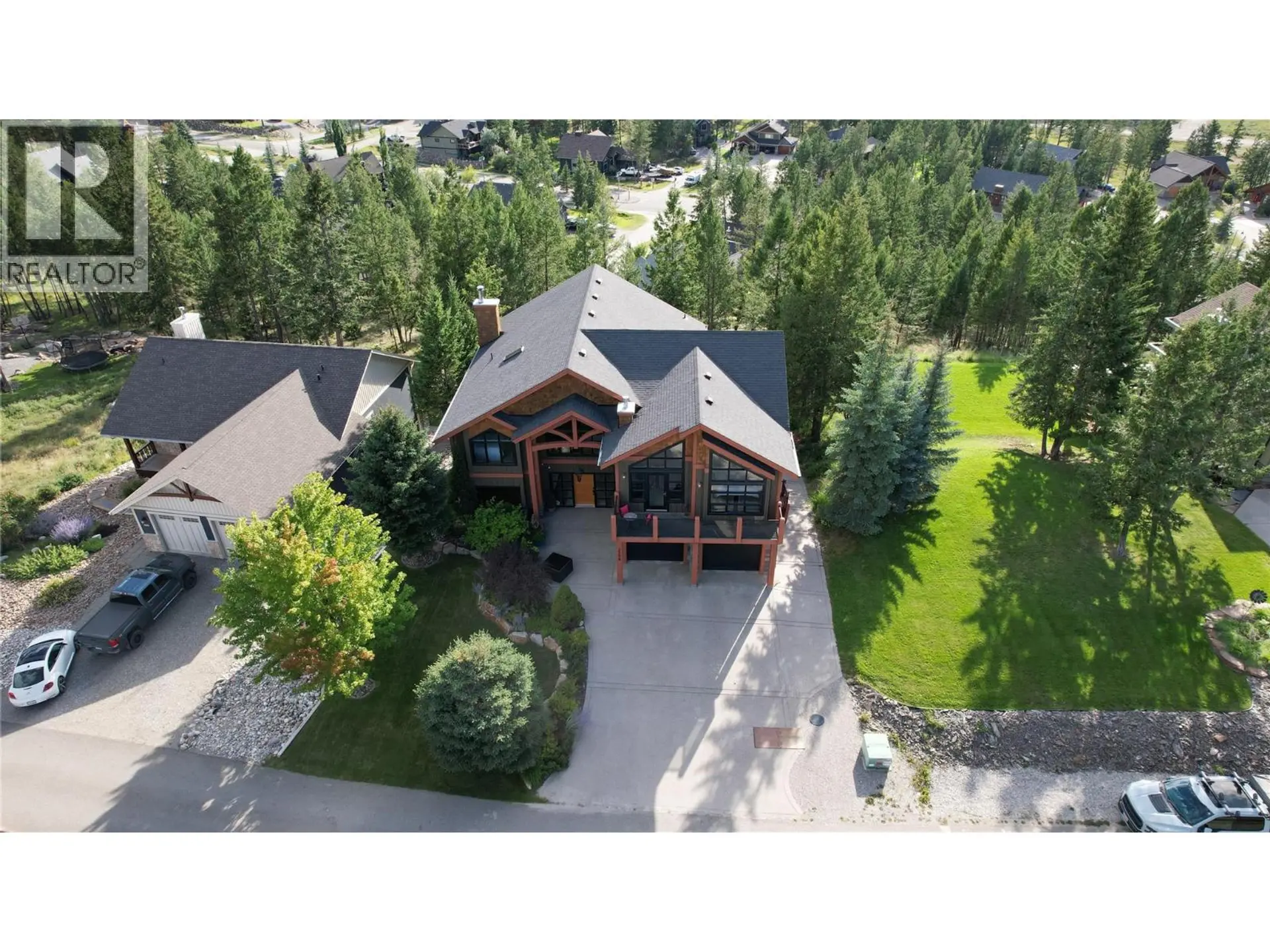 Property at 2550 LEDGEROCK RIDGE, Invermere, BC