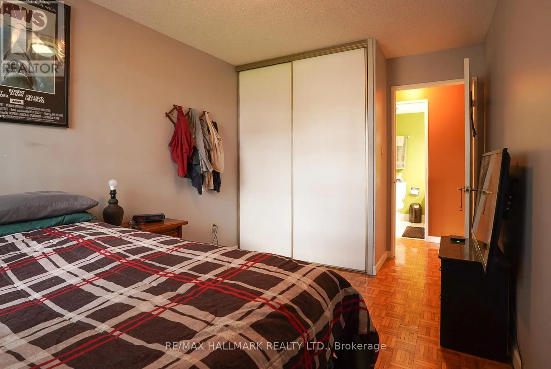 #203 3734 ST CLAIR AVENUE E - Image 13