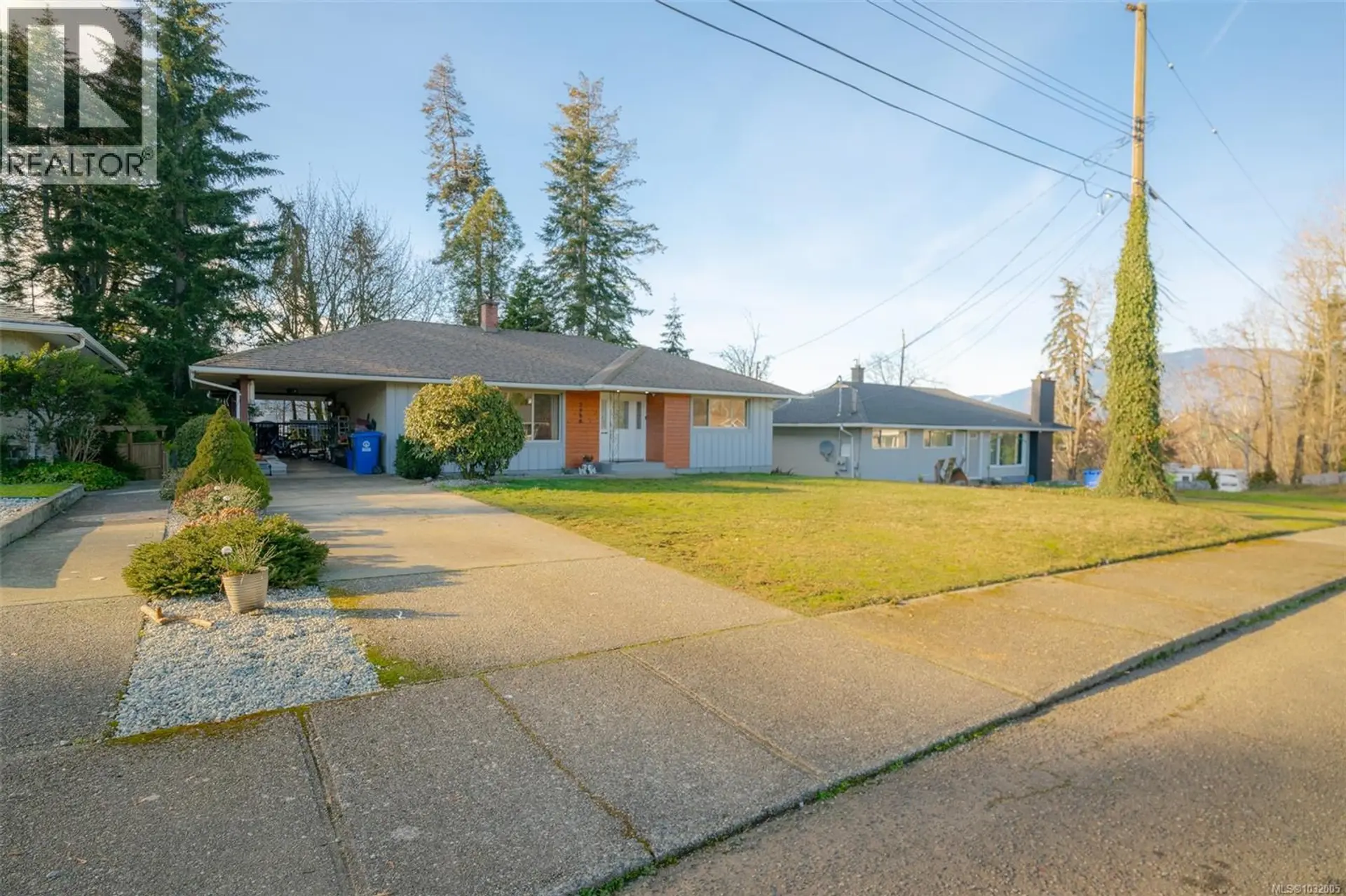 Property at 3988 3rd Ave, Port Alberni, BC
