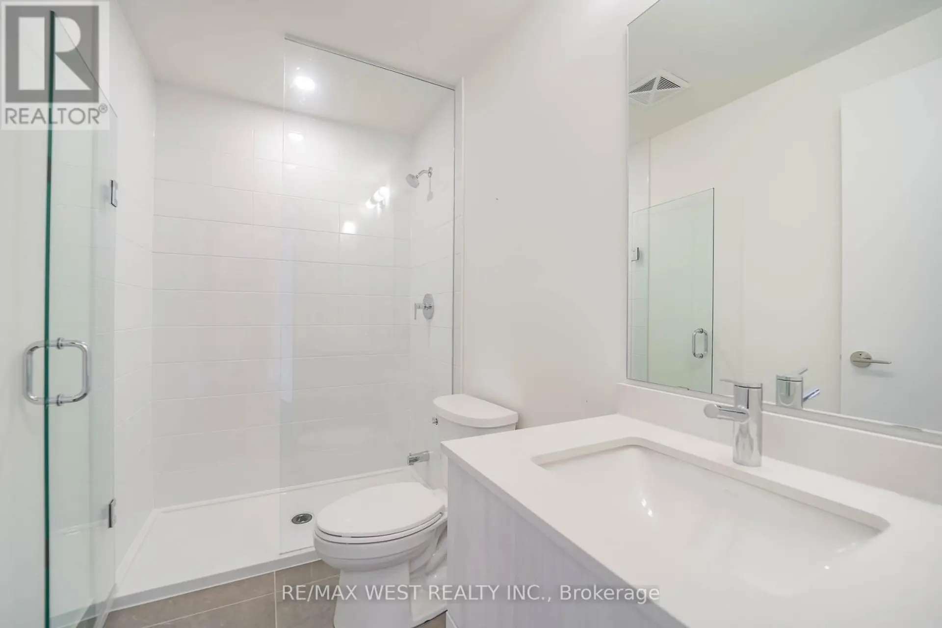 #1103 12 DAVID EYER ROAD - Image 7
