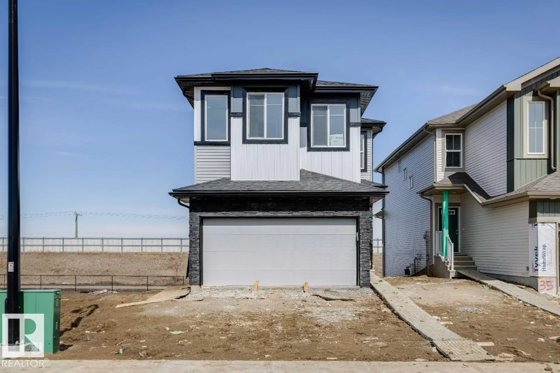 37 AXELWOOD CR - Image 2
