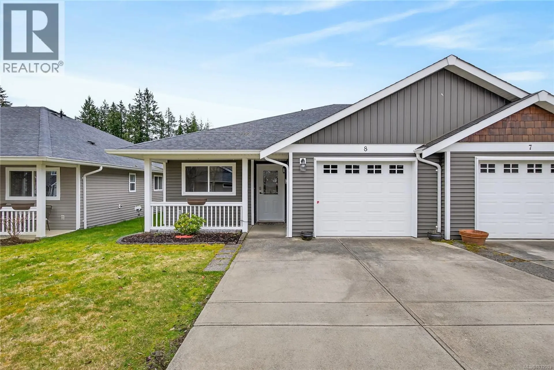 Property at #8 3400 Coniston Cres, Cumberland, BC