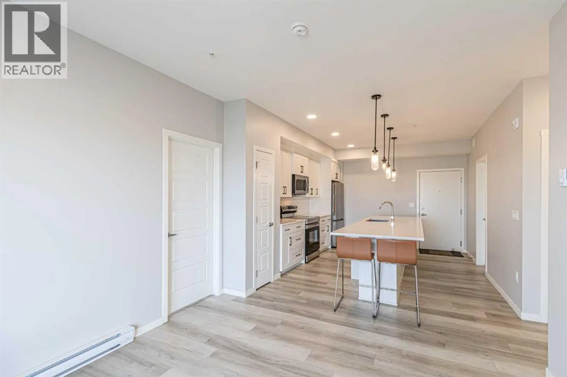 #203 360 HARVEST HILLS WAY NE - Image 7