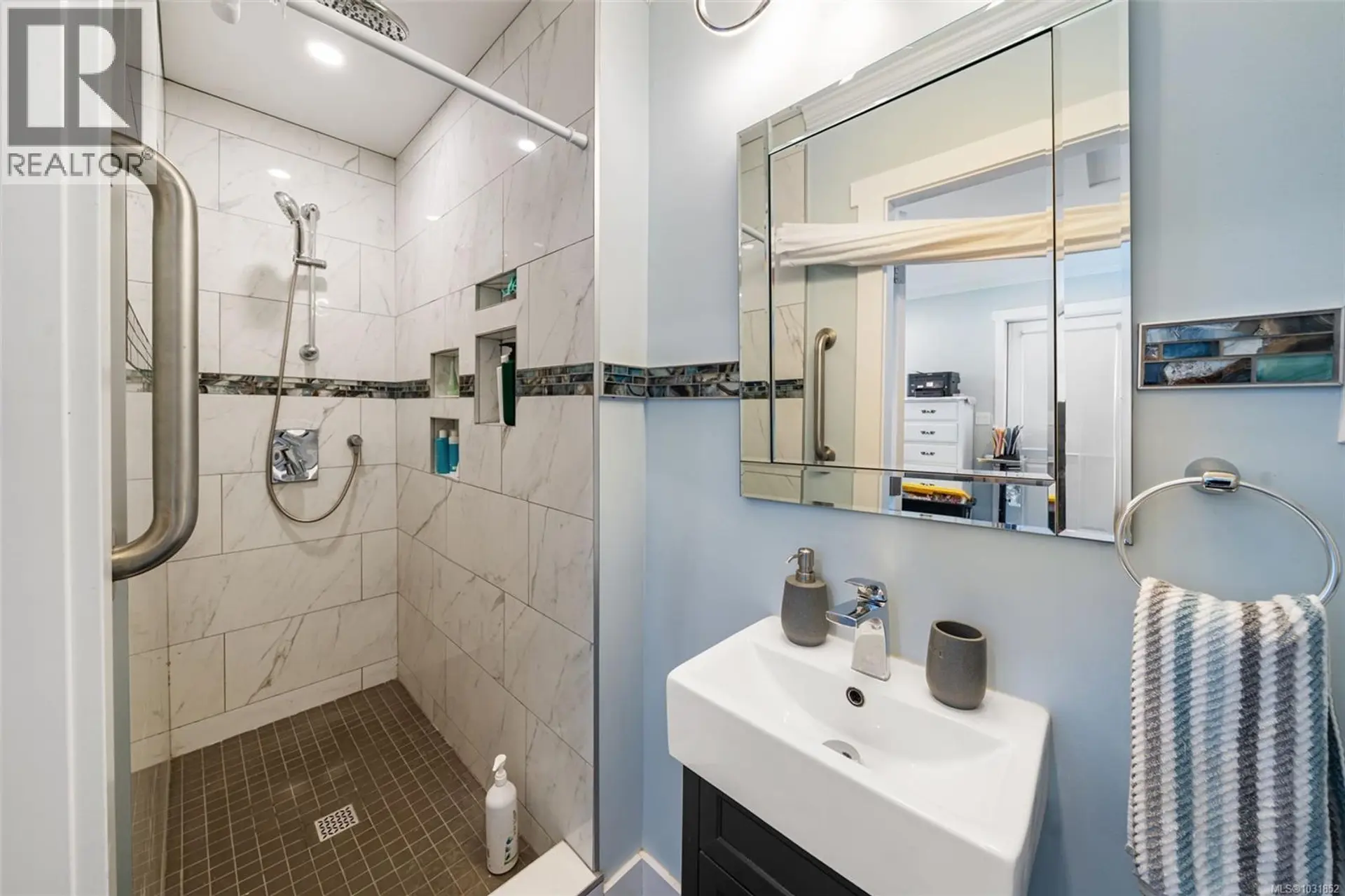 Property at #36 3497 GIBBINS RD, Duncan, BC