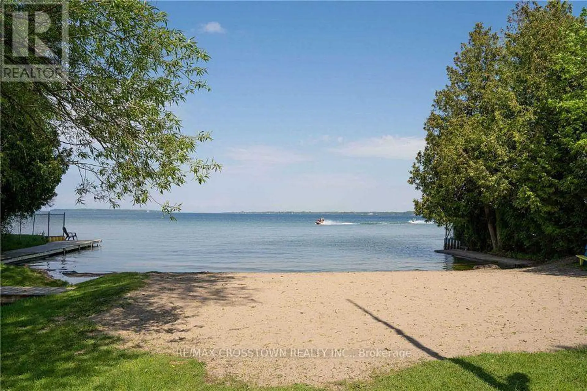 1056 ELM ROAD - Image 16