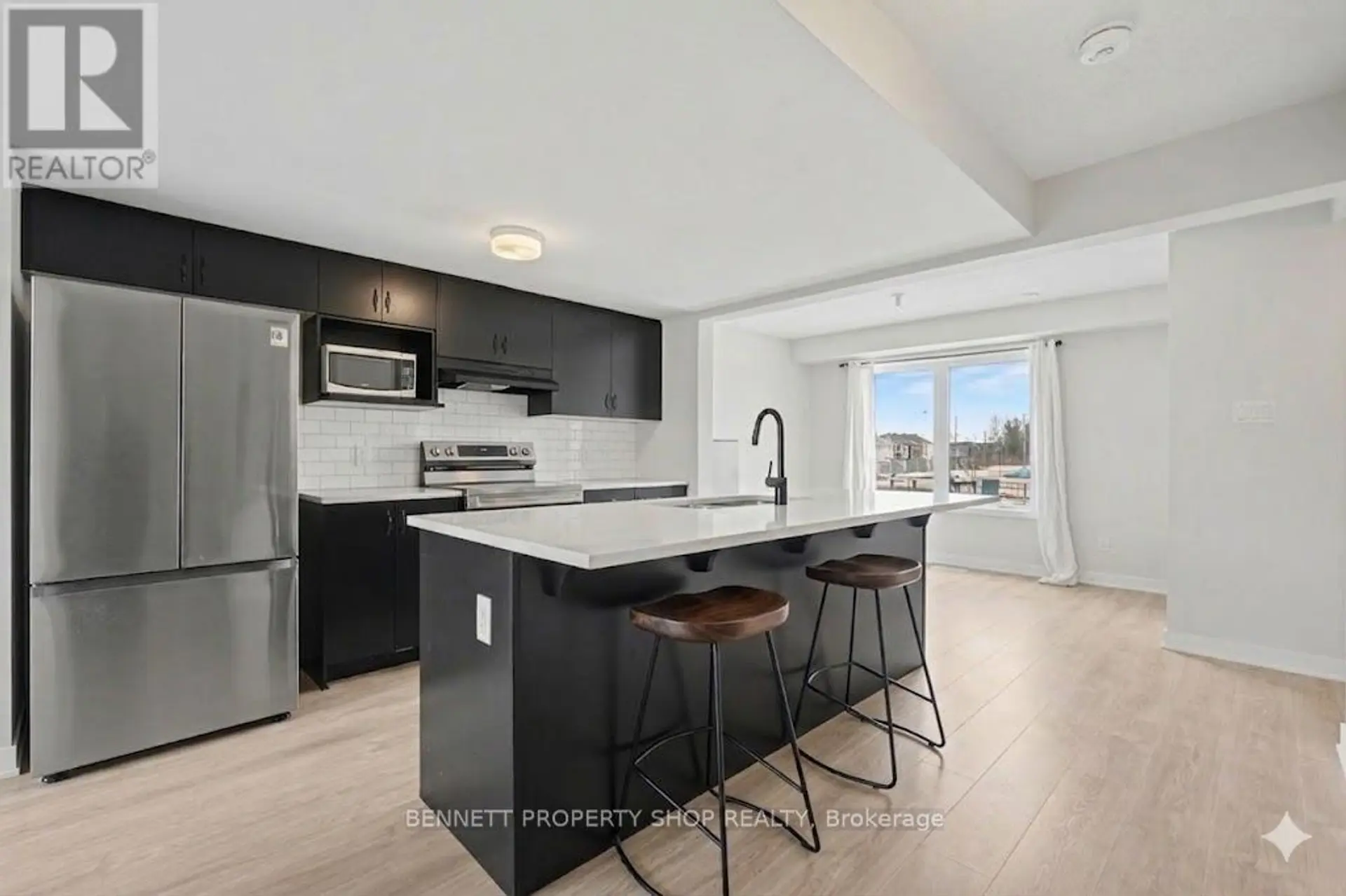 2412 WATERCOLOURS WAY - Image 2