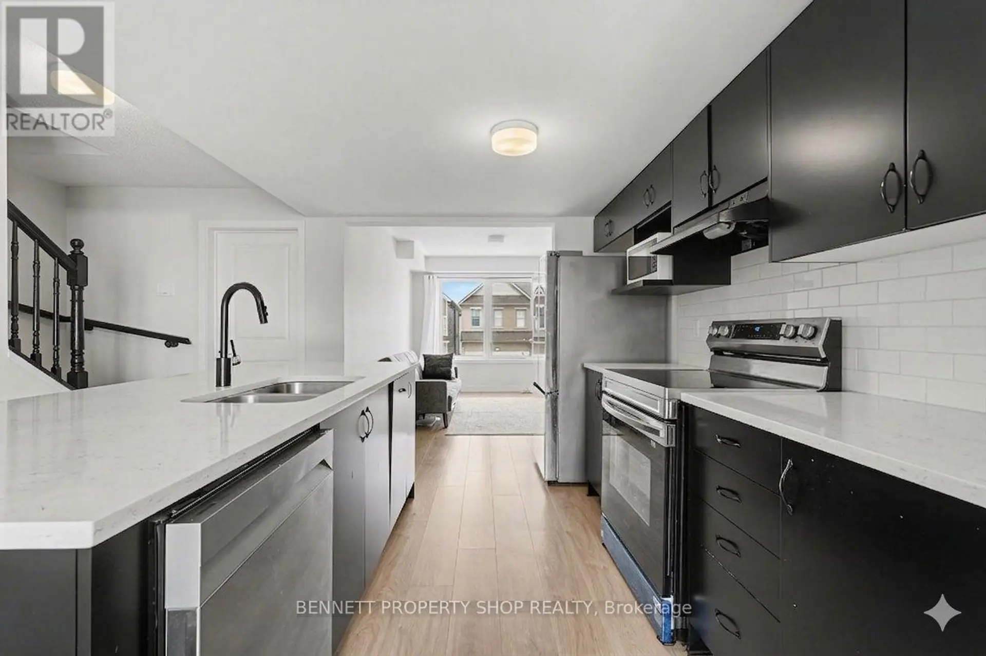 2412 WATERCOLOURS WAY - Image 3
