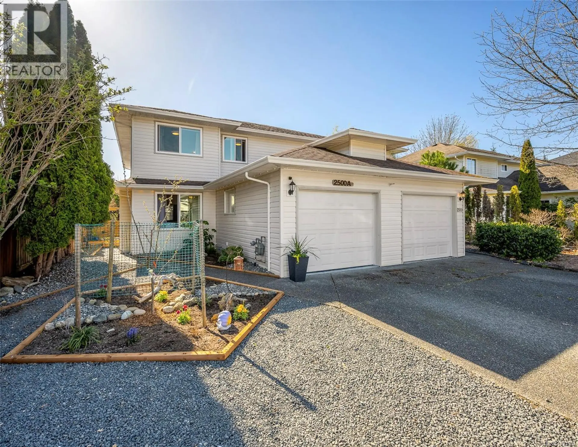 Property at #A 2500 1st St, Courtenay, BC