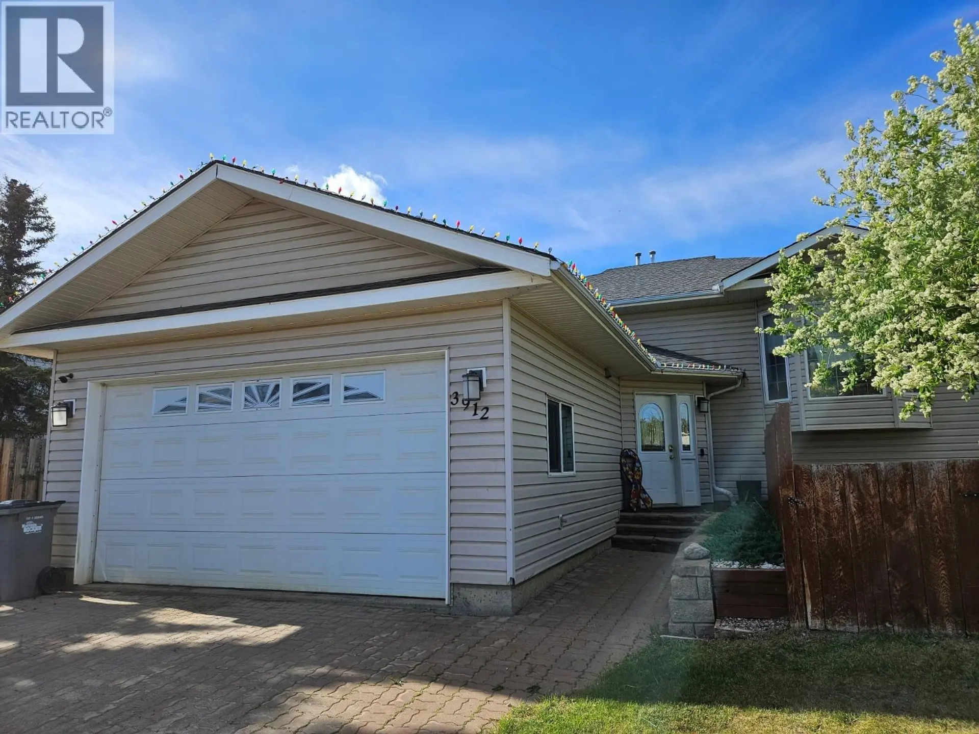 Property at 3912 COTTONWOOD ROAD, Fort Nelson, BC
