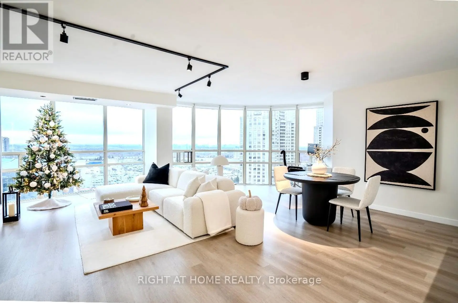 #1705 50 EGLINTON AVENUE - Image 4
