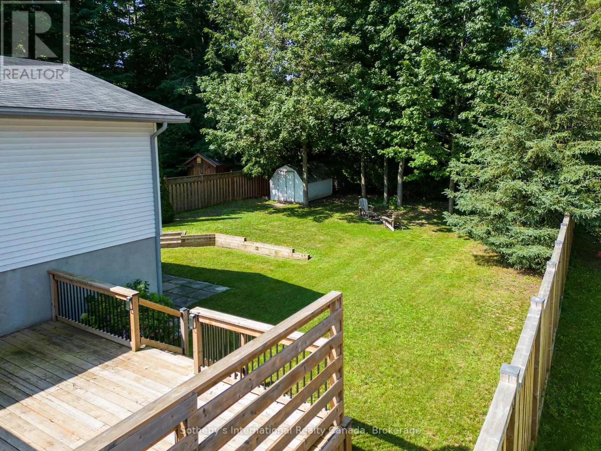 26 MIDDLE AVENUE - Image 15