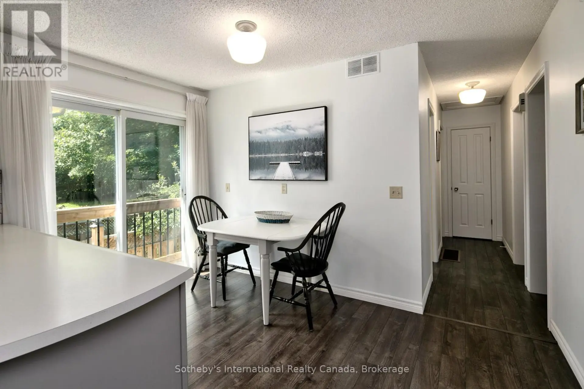 26 MIDDLE AVENUE - Image 7