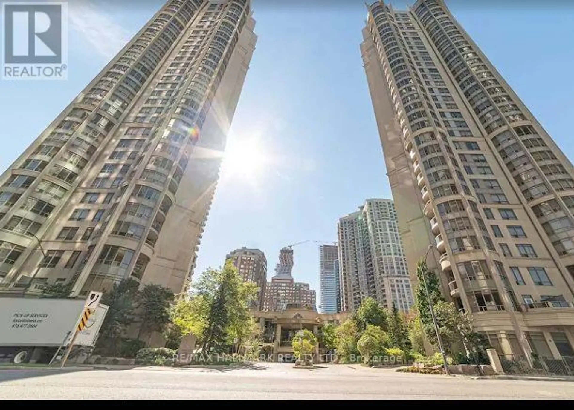#3002 3880 DUKE OF YORK BLVD BOULEVARD - Image 1