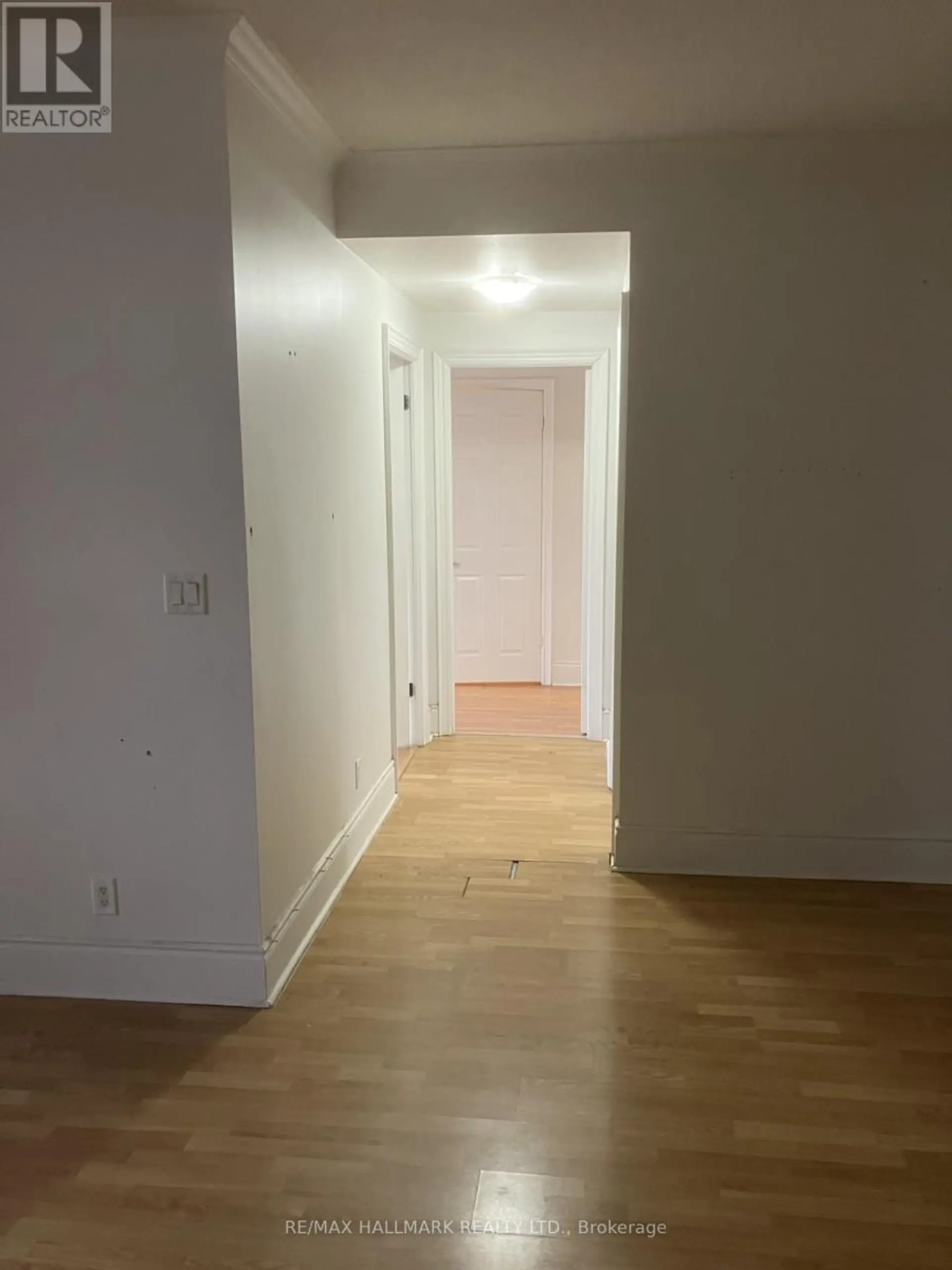 #3002 3880 DUKE OF YORK BLVD BOULEVARD - Image 4