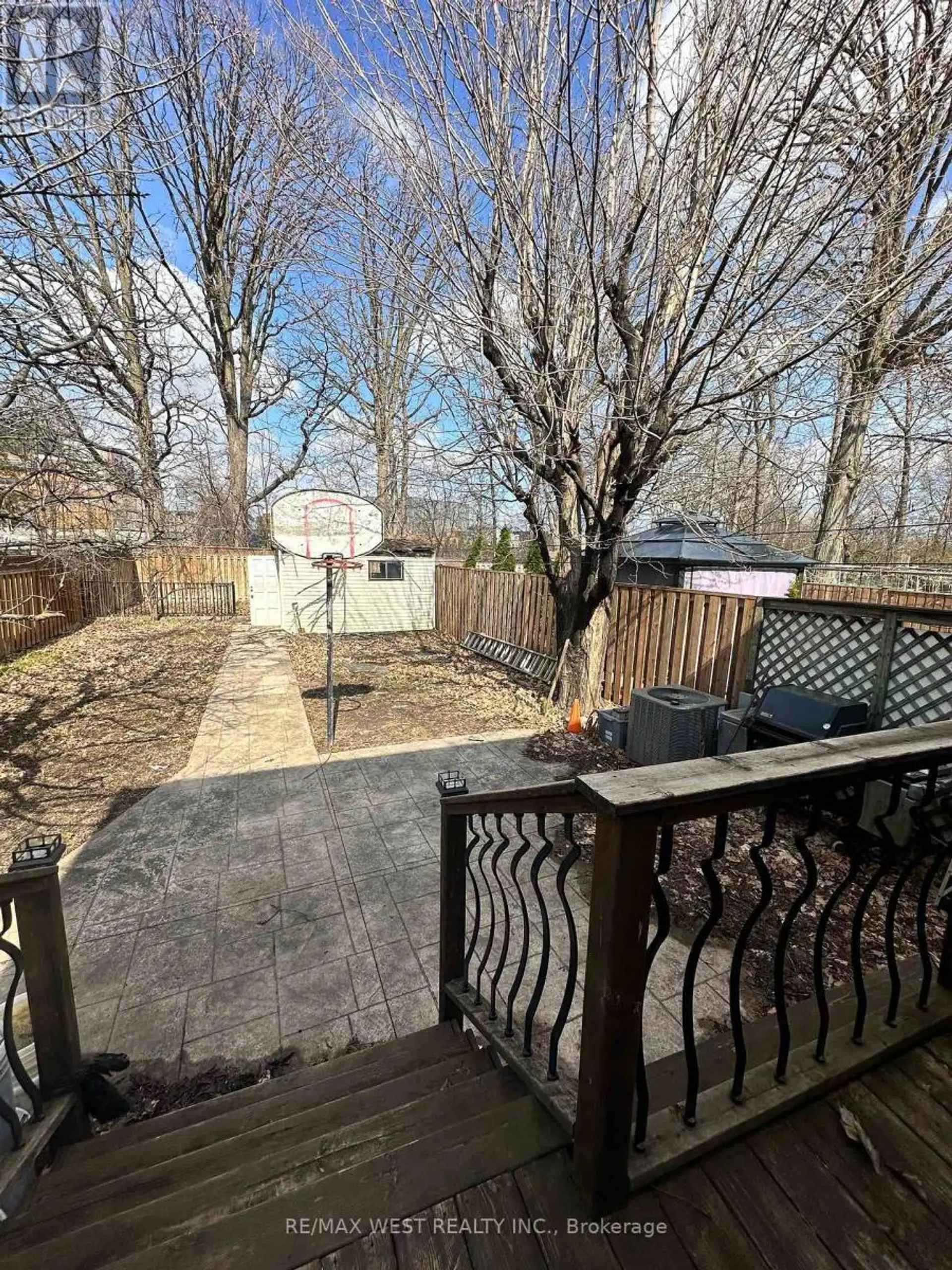 1421 FREEPORT DRIVE - Image 8