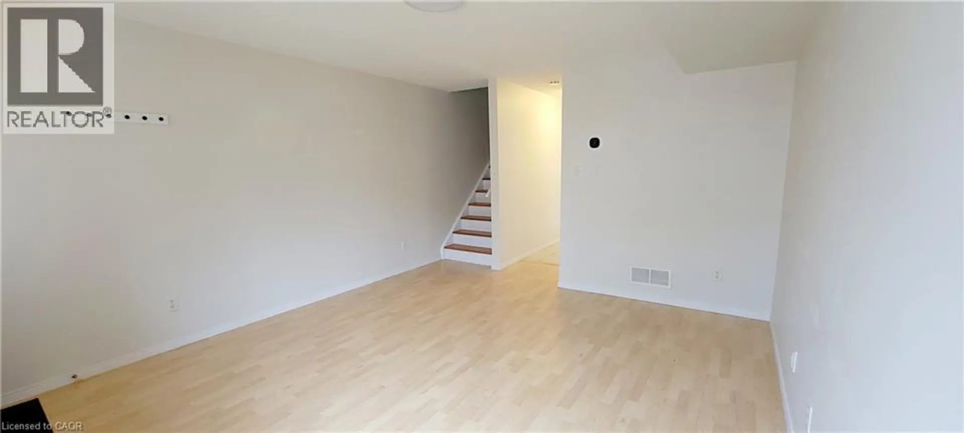 #11A 139 BRIGHTON Street - Image 3