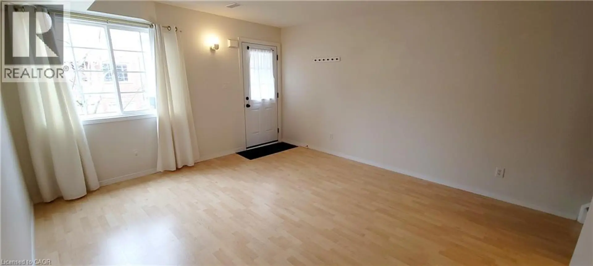 #11A 139 BRIGHTON Street - Image 4
