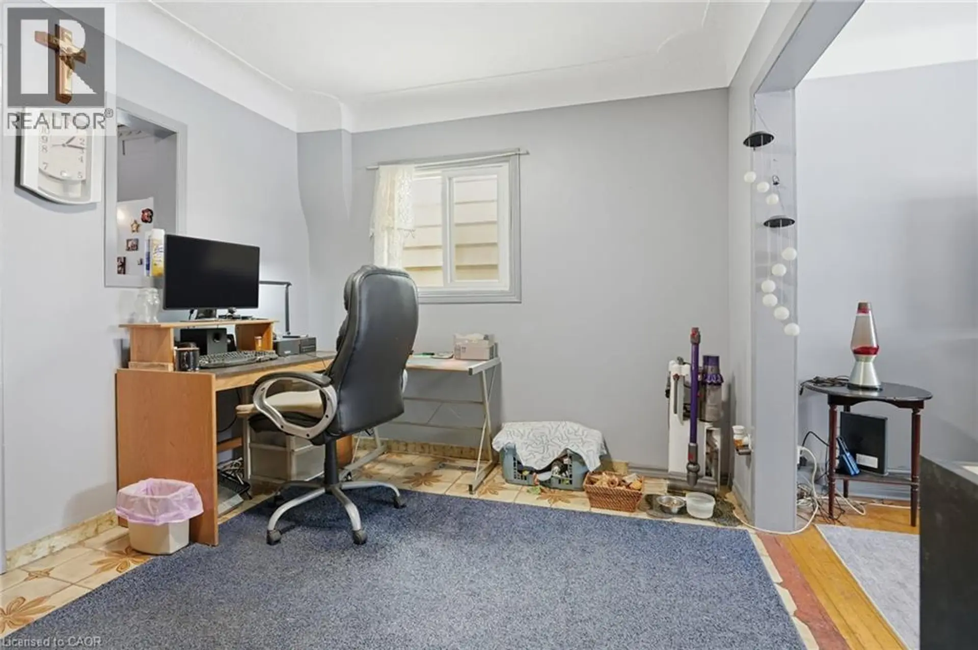 121 GIBSON AVENUE - Image 4