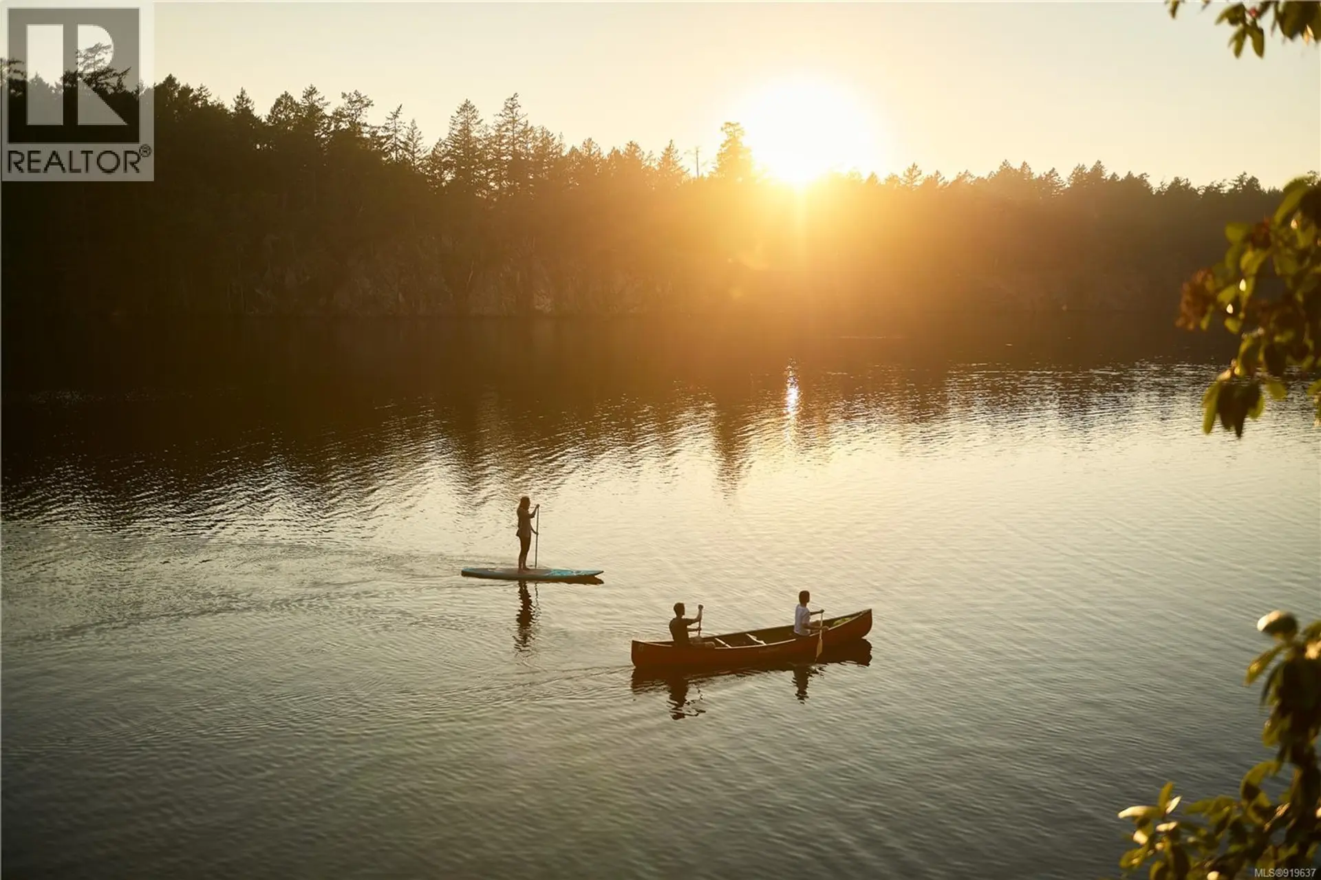 Property at #516 1075 TILLICUM RD, Esquimalt, BC