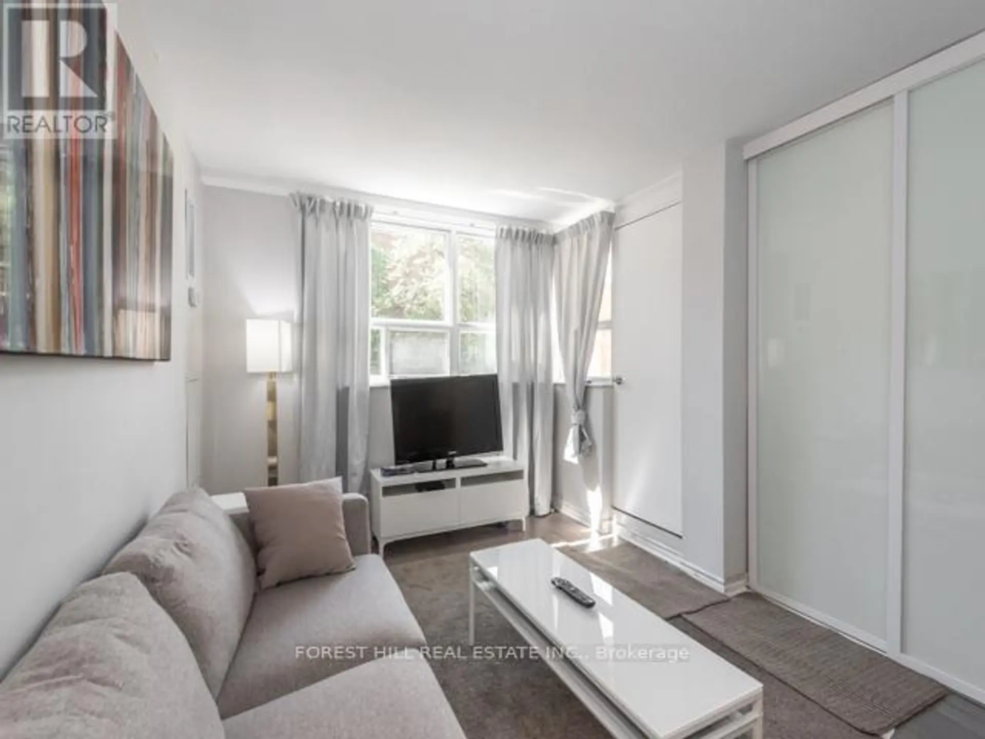 #202 105 MCCAUL STREET - Image 14