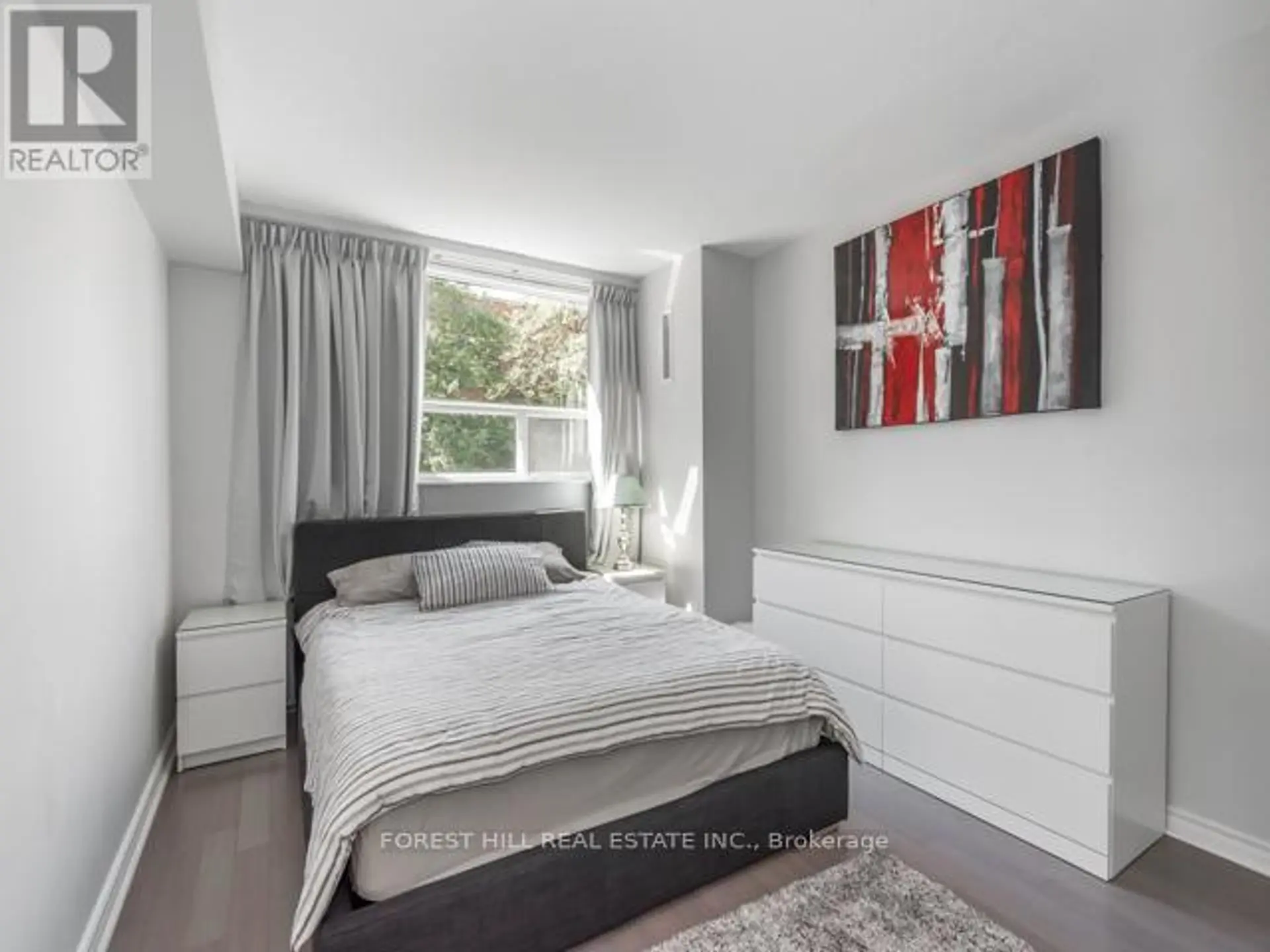 #202 105 MCCAUL STREET - Image 15