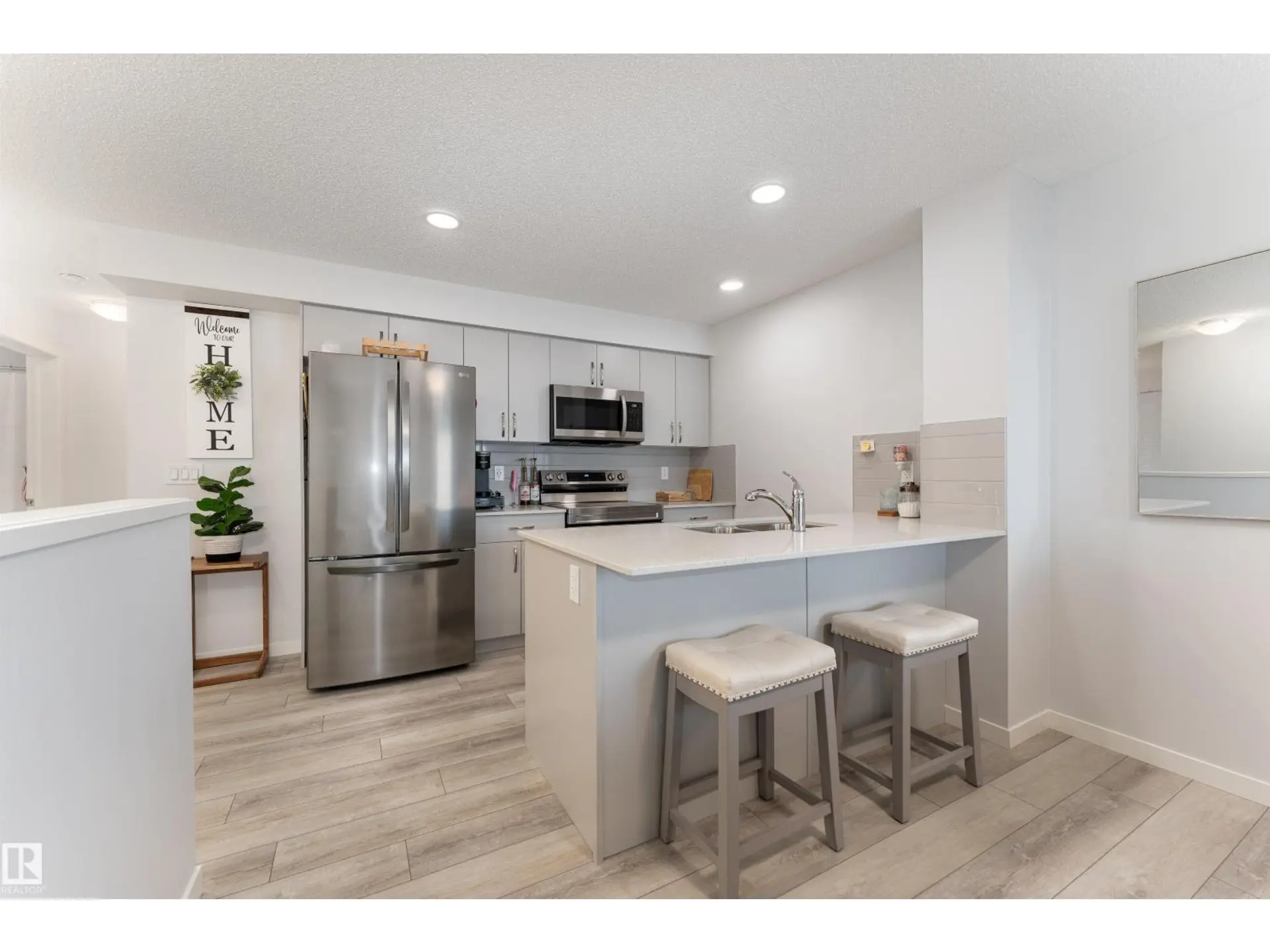 #6 12815 Cumberland Rd NW - Image 5