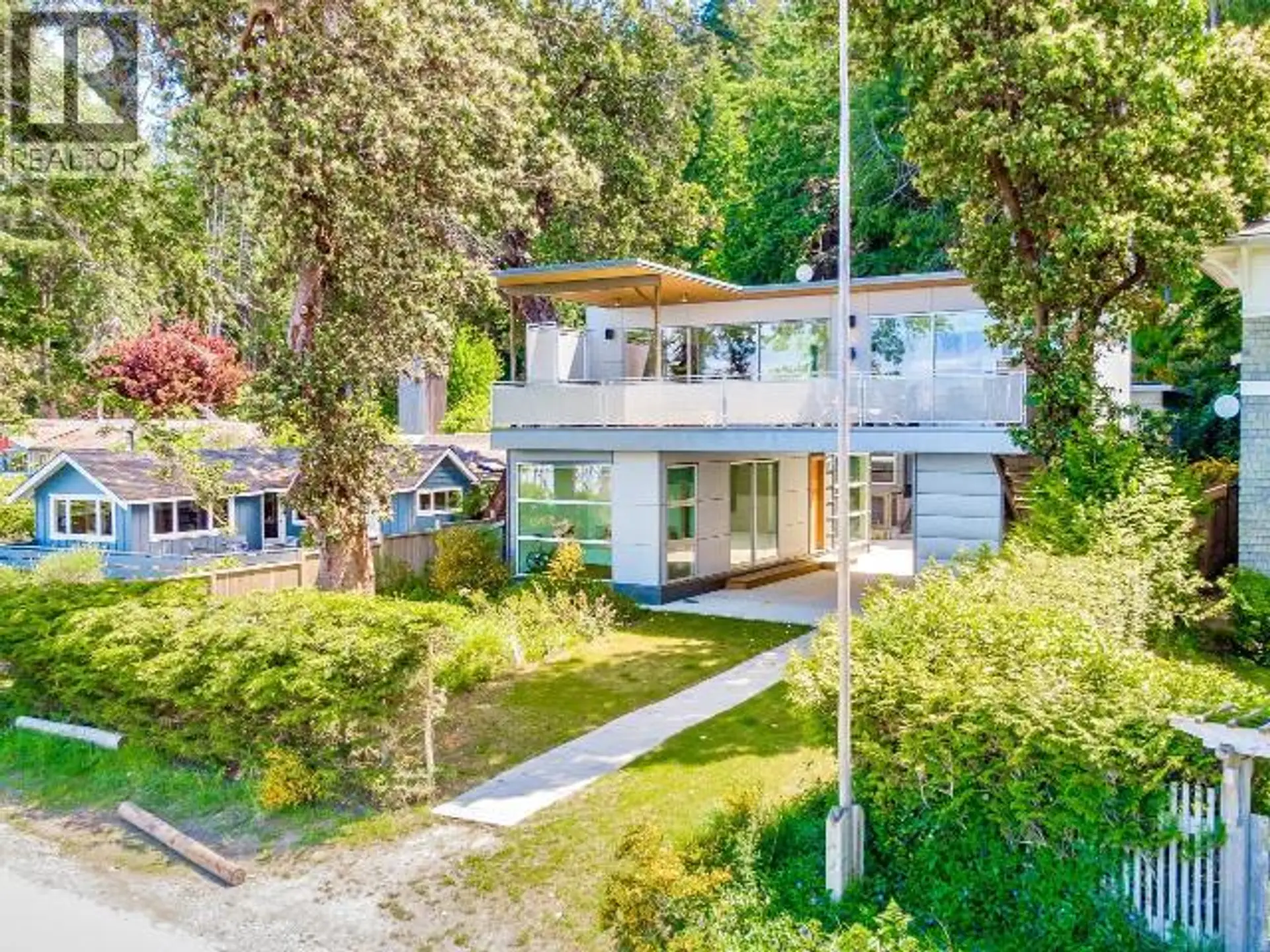 Property at 2924 MALASPINA PROMENADE, Savary Island, BC