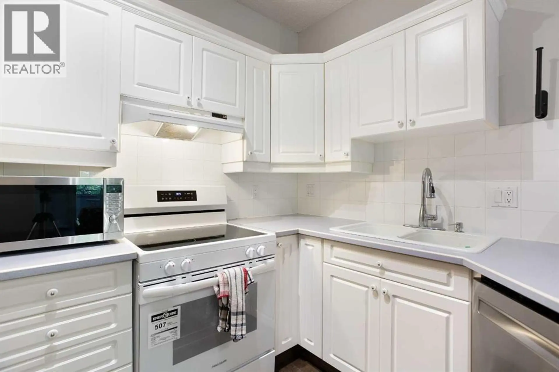 #306 777 3 AVENUE SW - Image 10