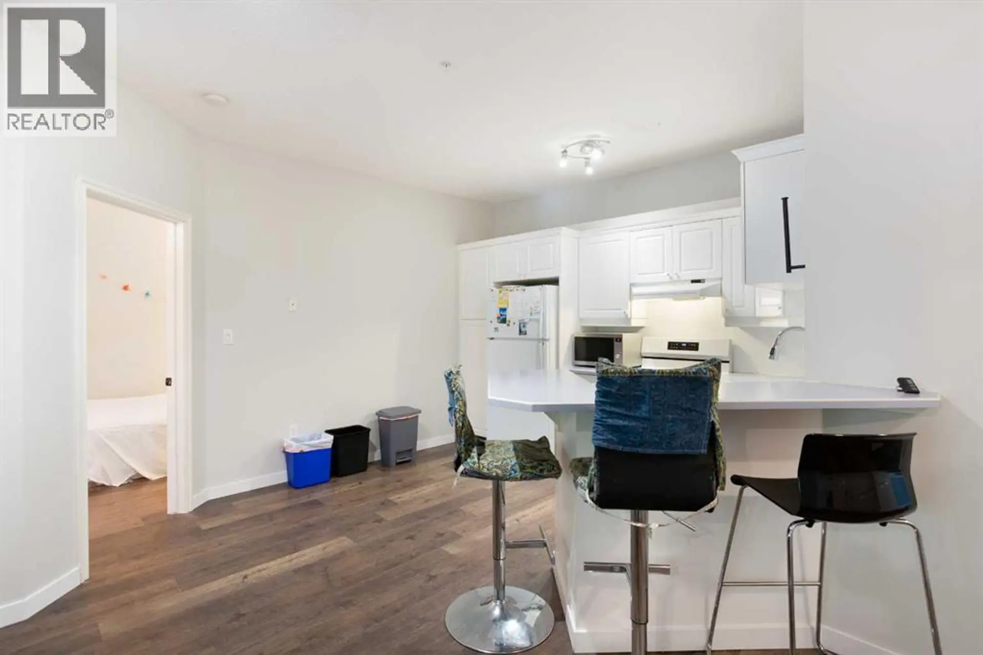 #306 777 3 AVENUE SW - Image 8