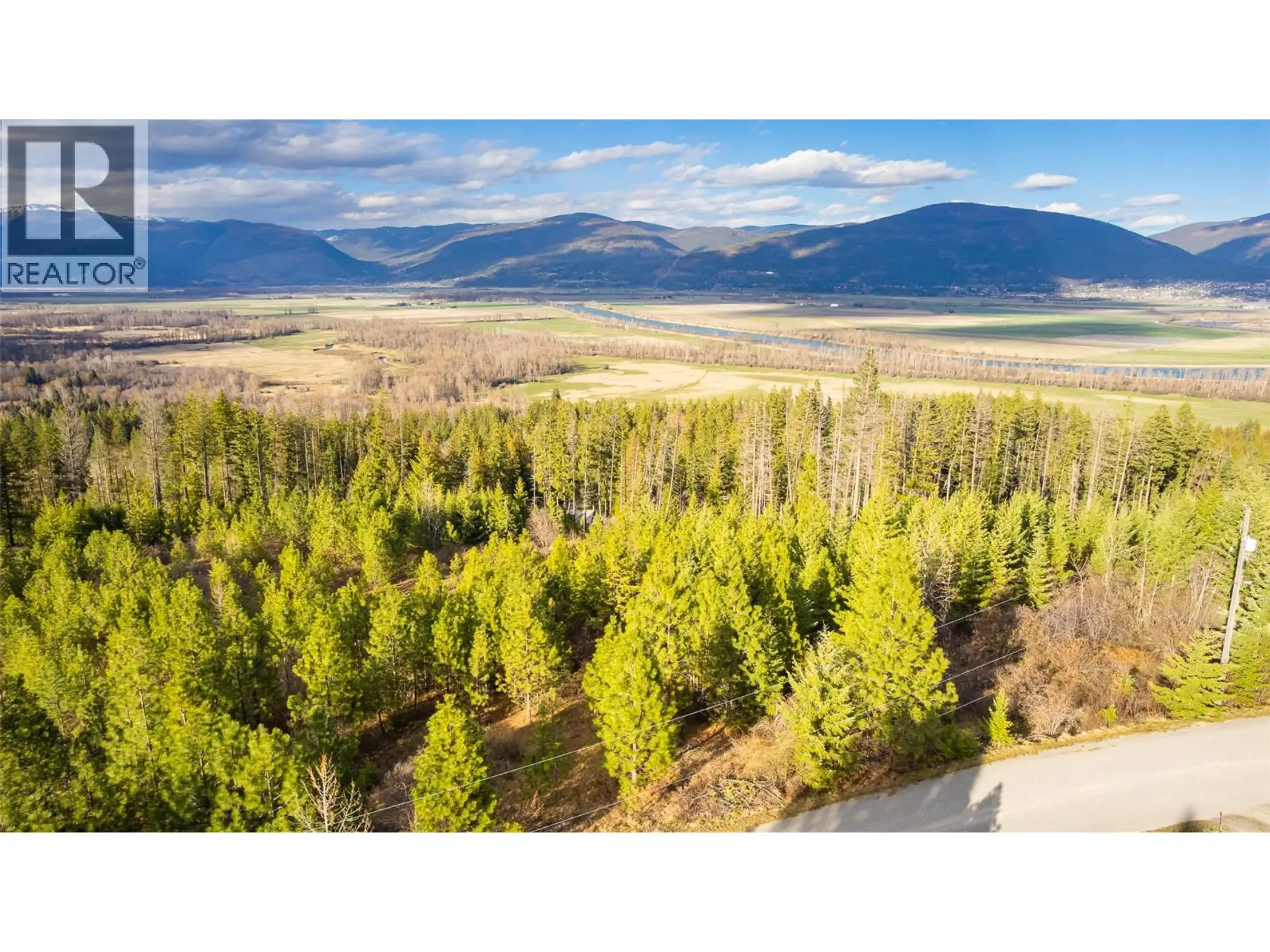 Property at 2075 HIGHLAND CRESCENT, Creston, BC