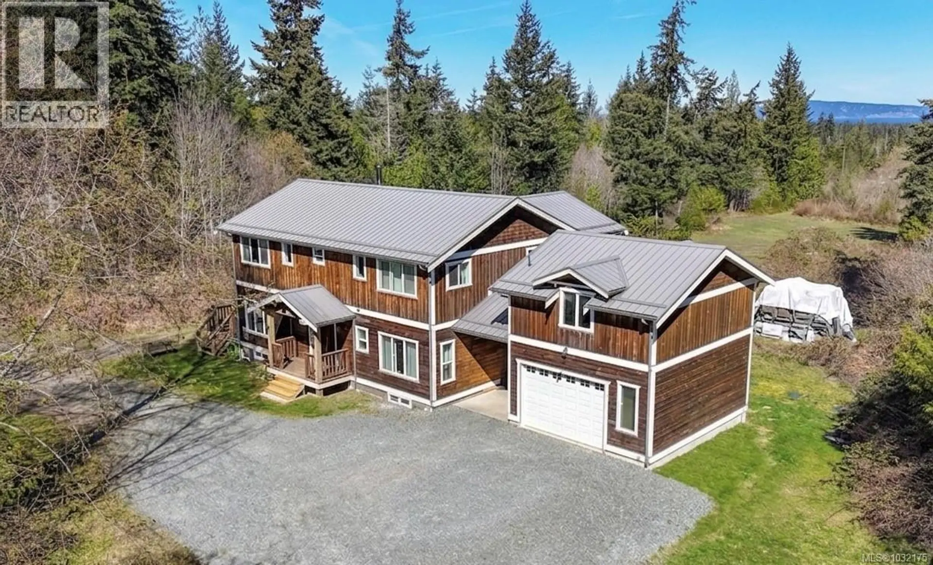 Property at 2835 Olympic Rd, Qualicum Beach, BC