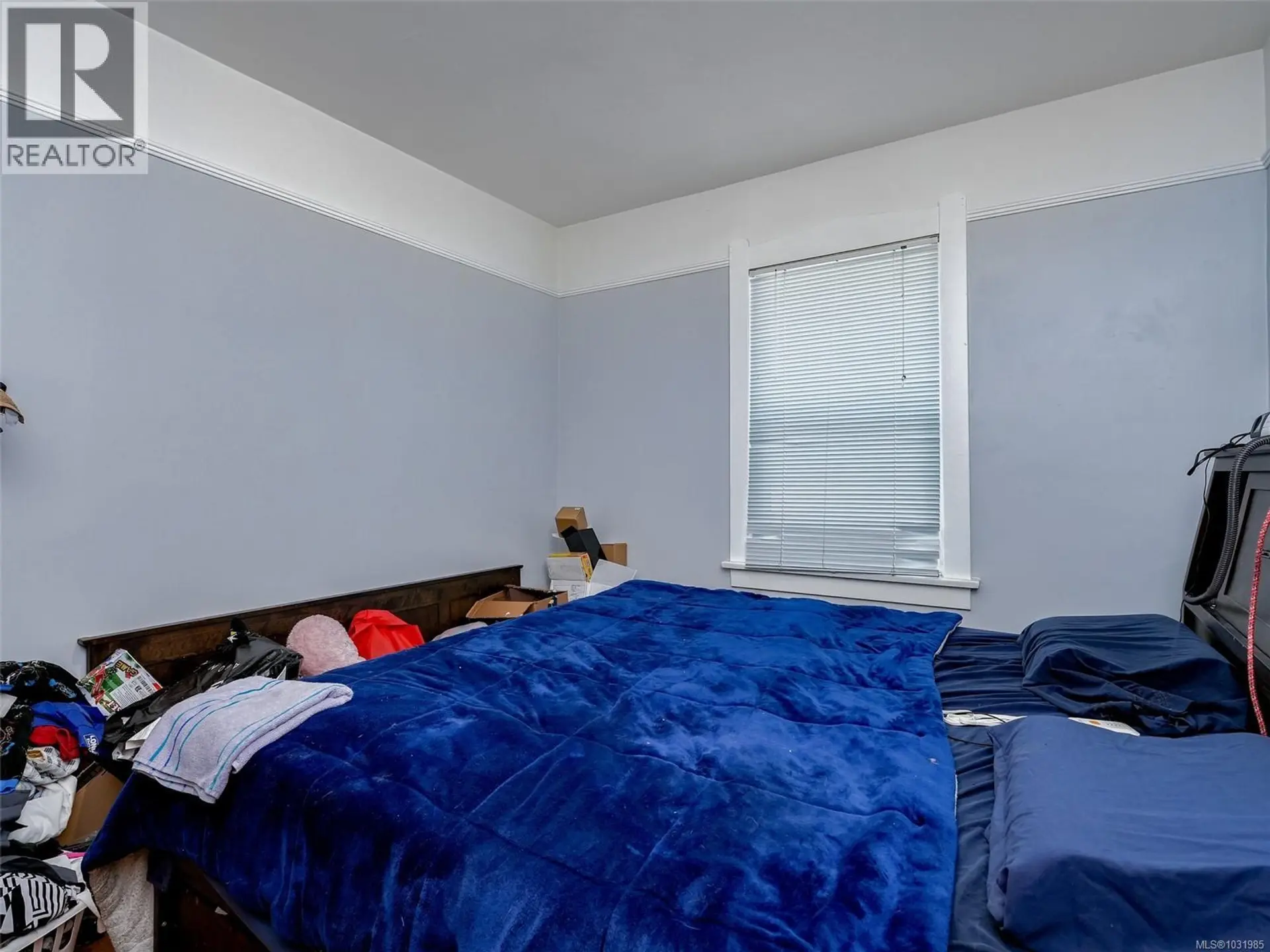 Property at 951 CALEDONIA AVE, Victoria, BC