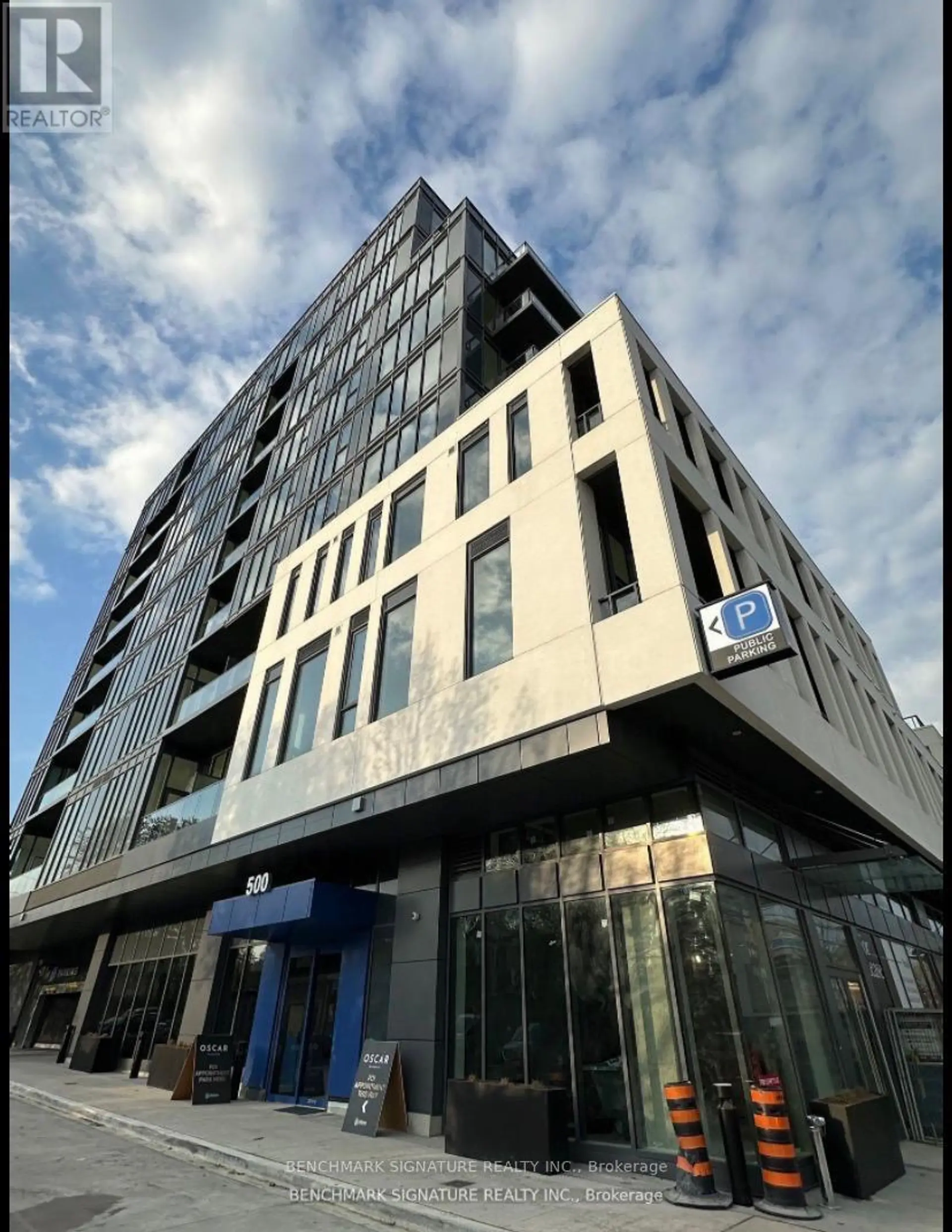 #709 500 DUPONT STREET - Image 1