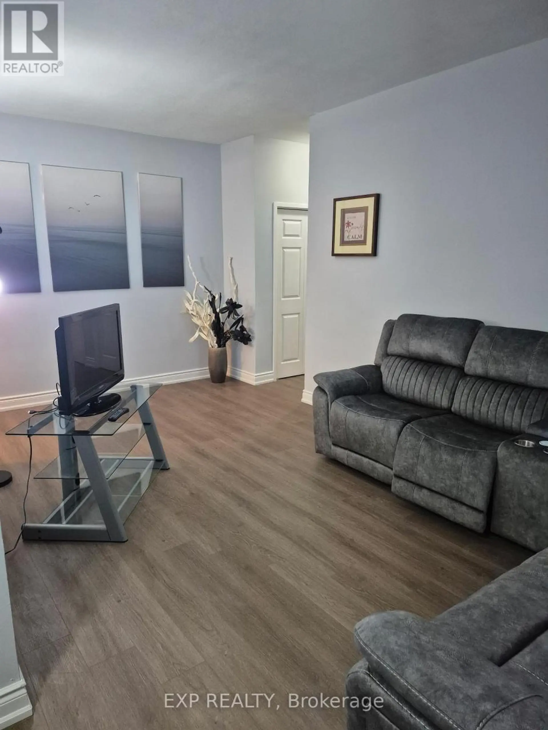 #508 2485 WOKING CRESCENT - Image 16
