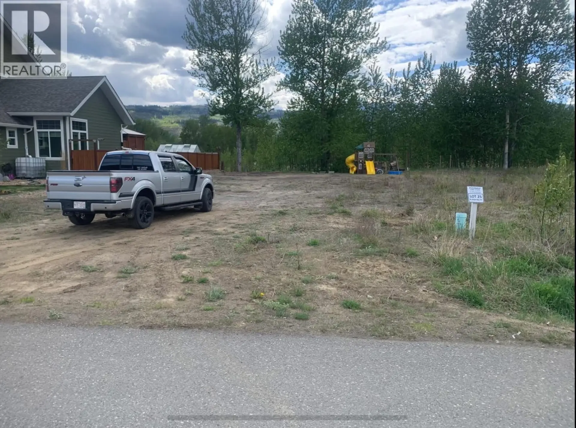 Property at 4765 SPRUCE CRESCENT, Barriere, BC