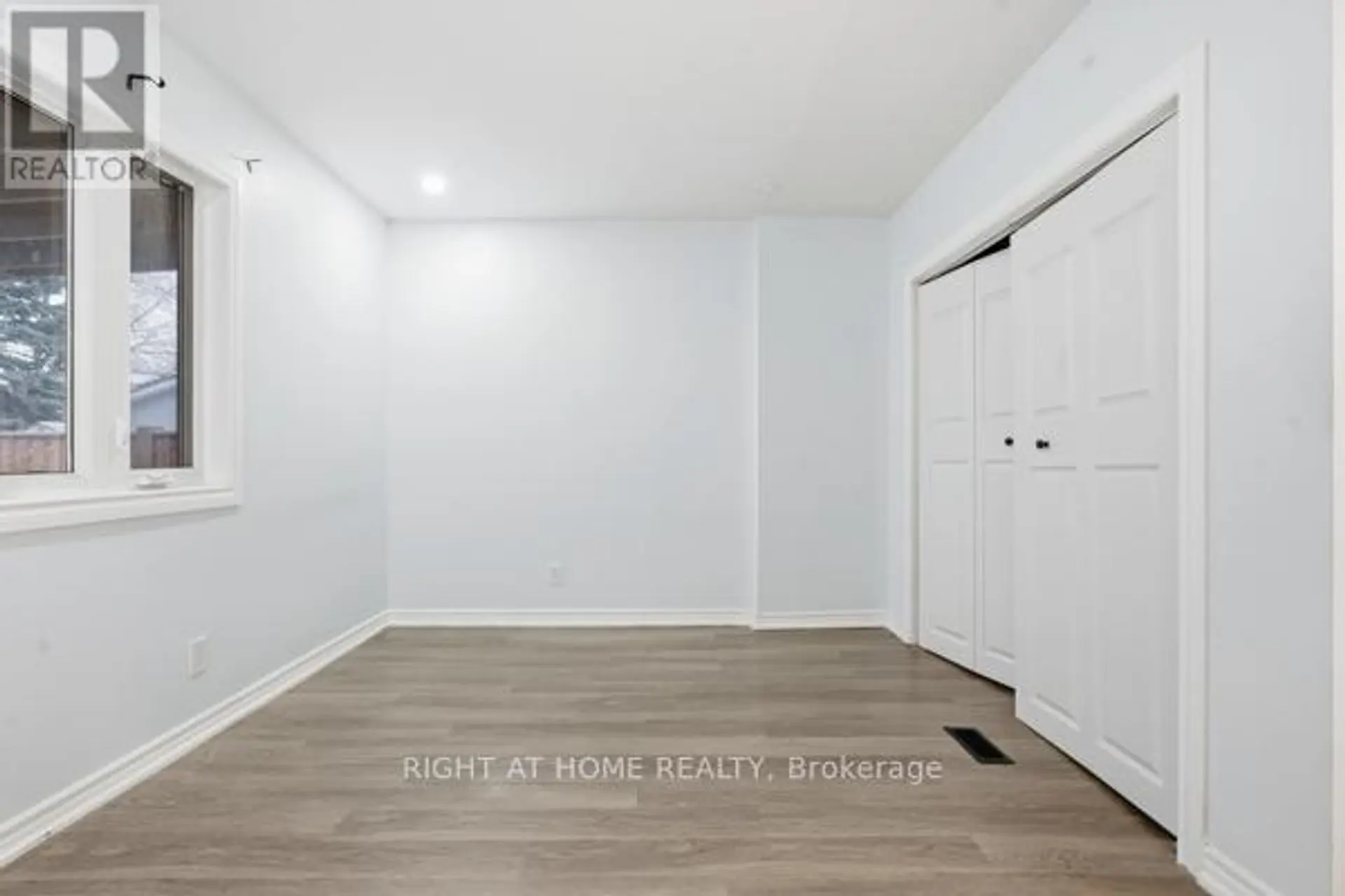 200 GARY DRIVE - Image 10