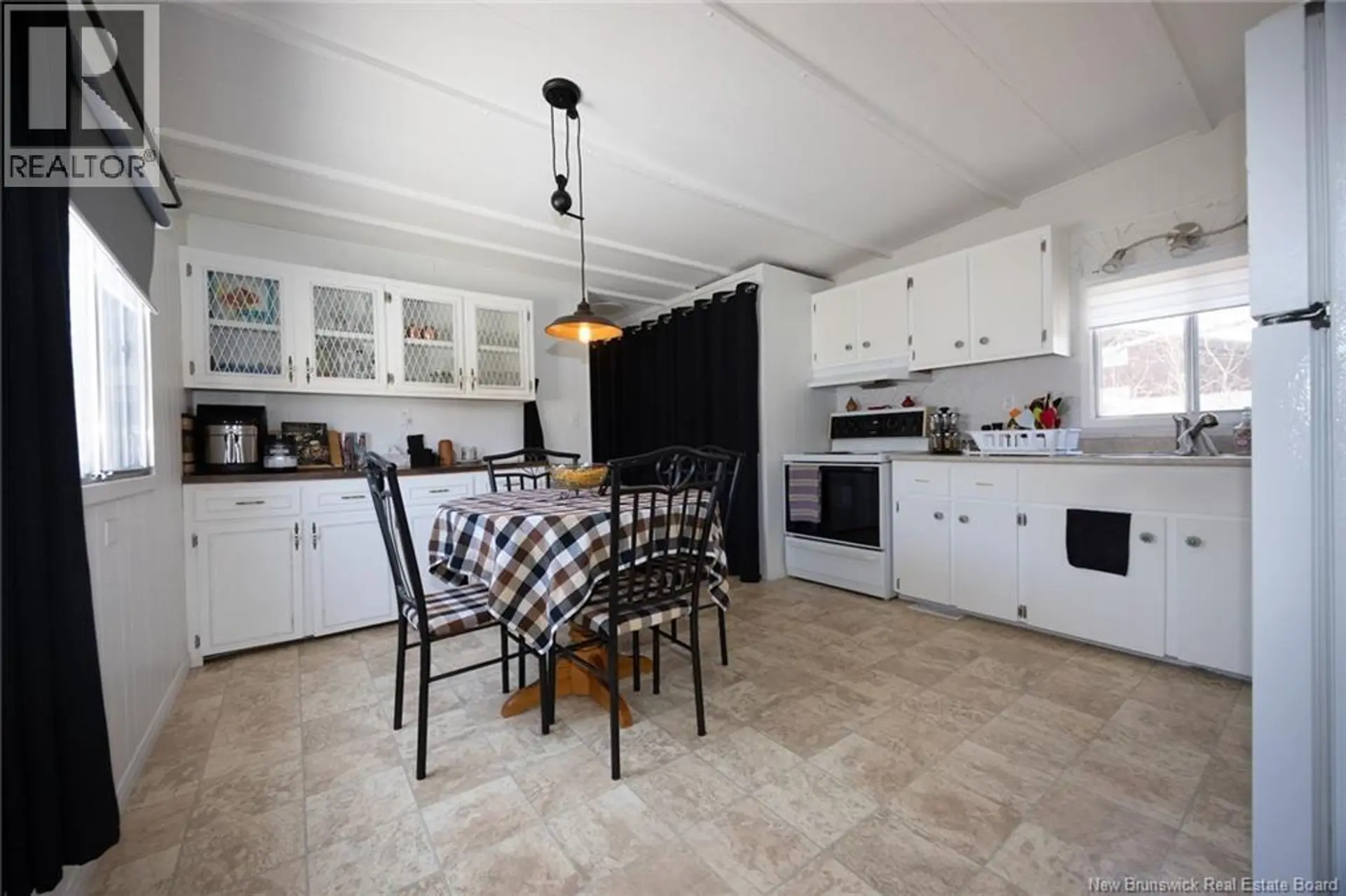 362 Fairmount Lane - Image 4