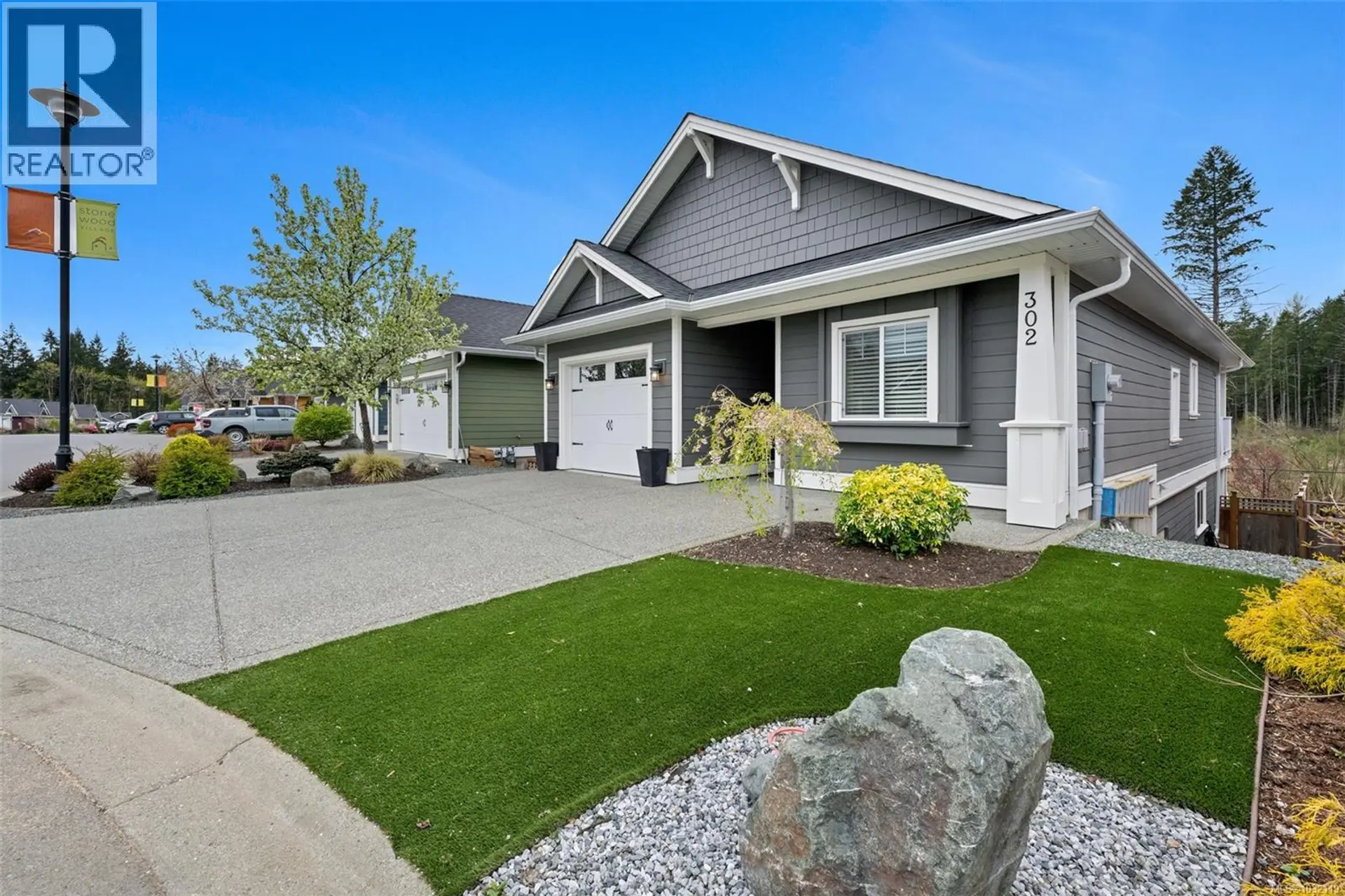 Property at 302 Edgewood Cres, Duncan, BC