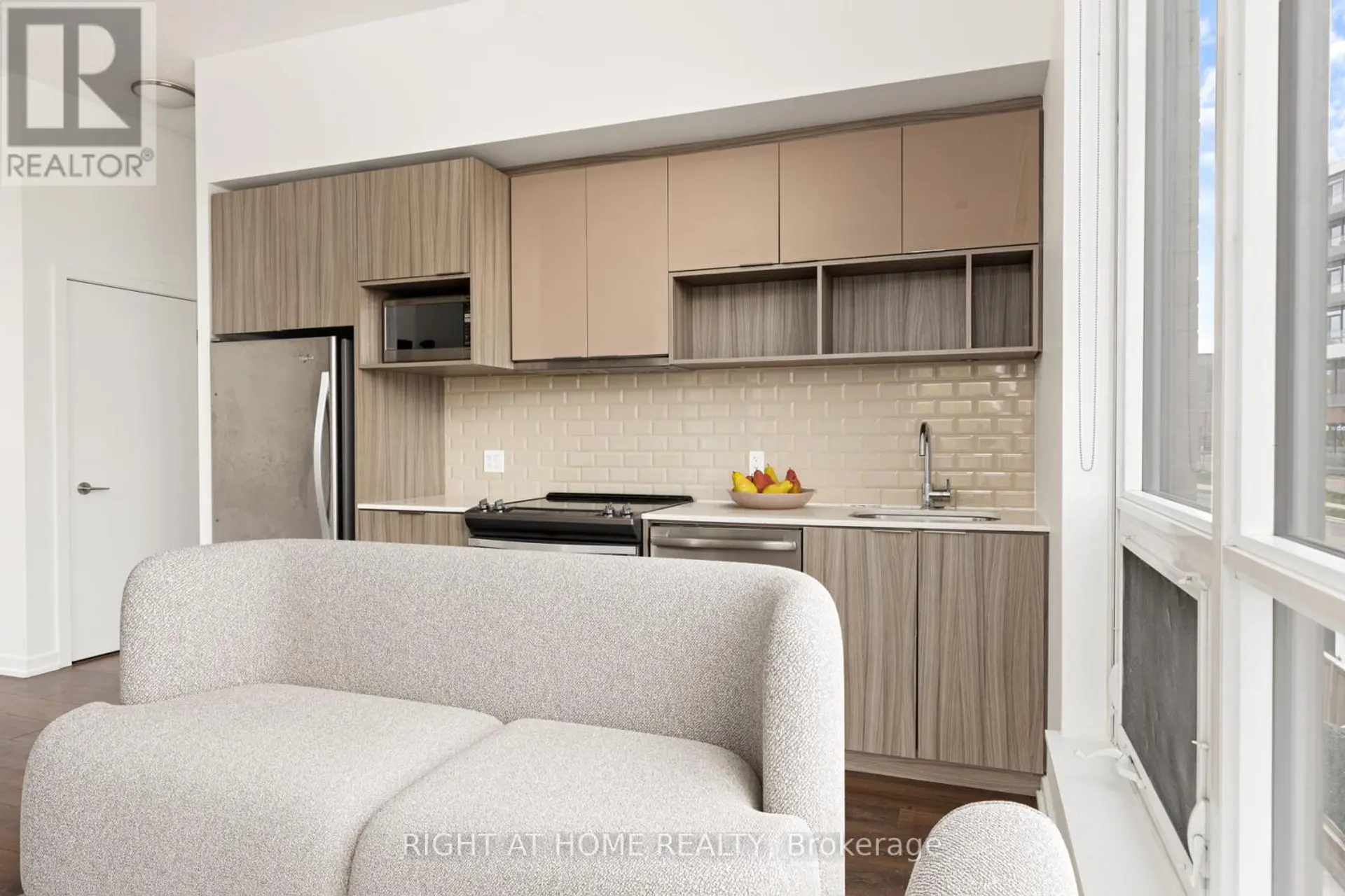 #108 52 FOREST MANOR ROAD - Image 10