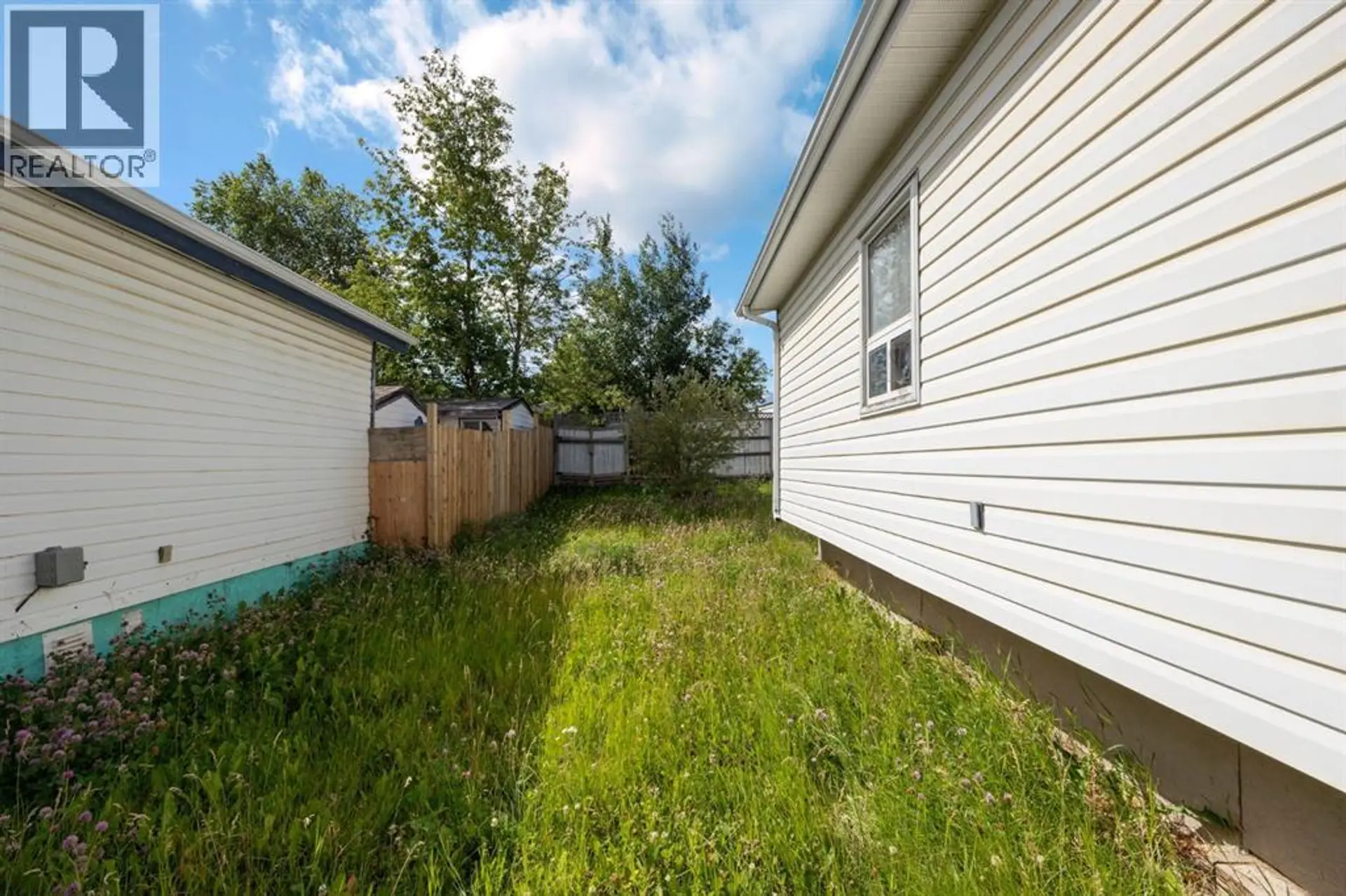 368 GREY CRESCENT - Image 13