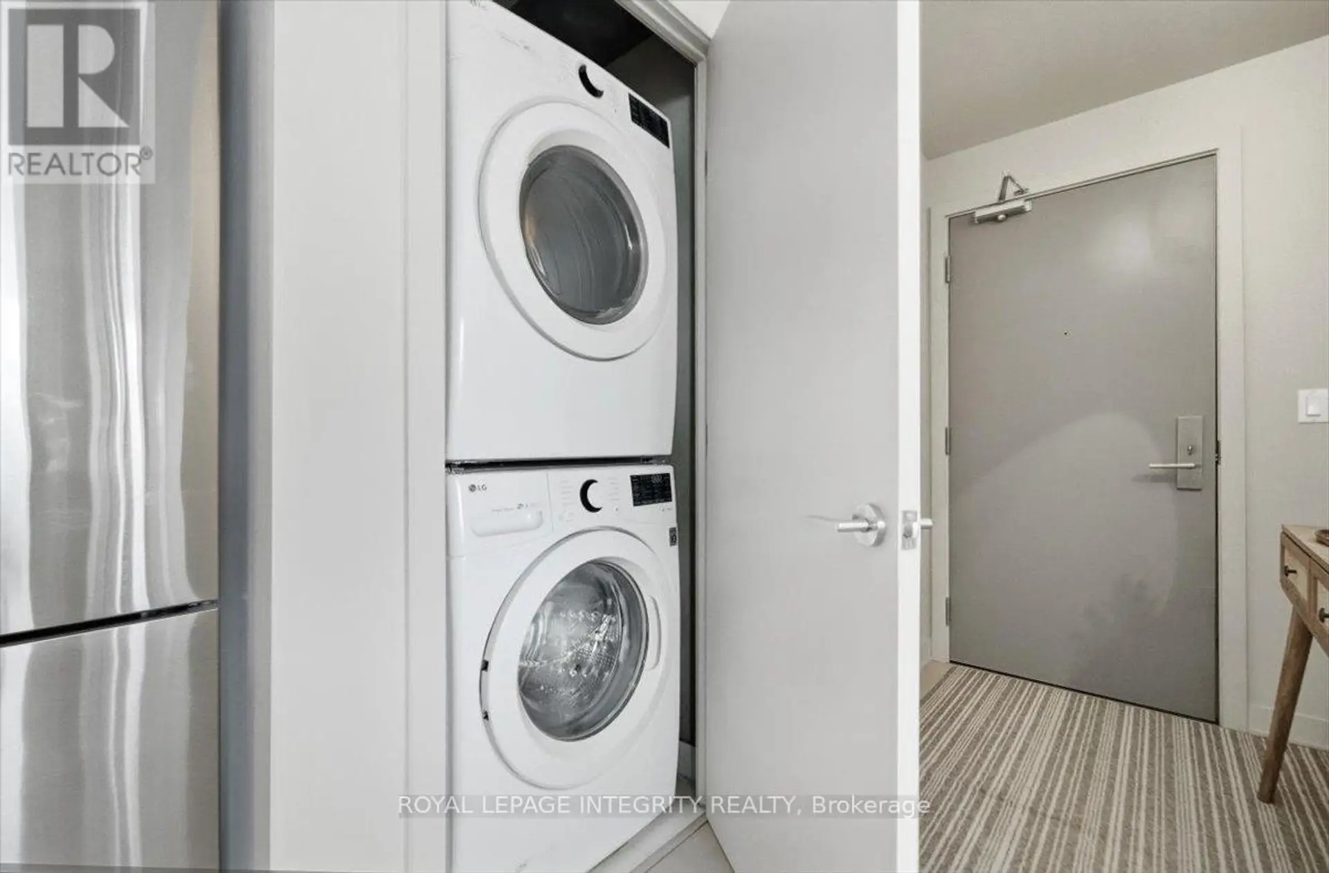 #602 203 CATHERINE STREET - Image 5