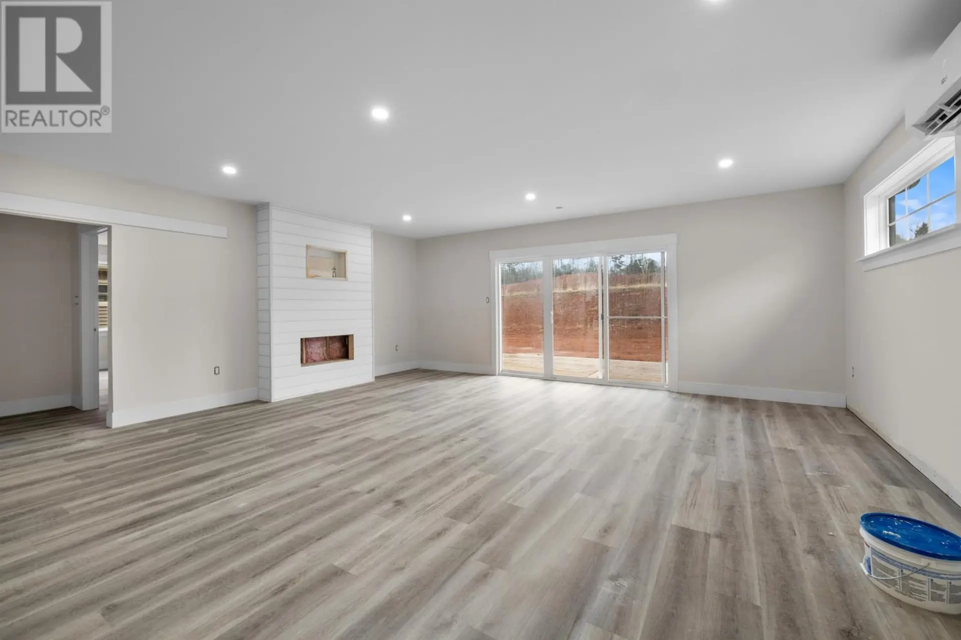 67 Alice Avenue - Image 4