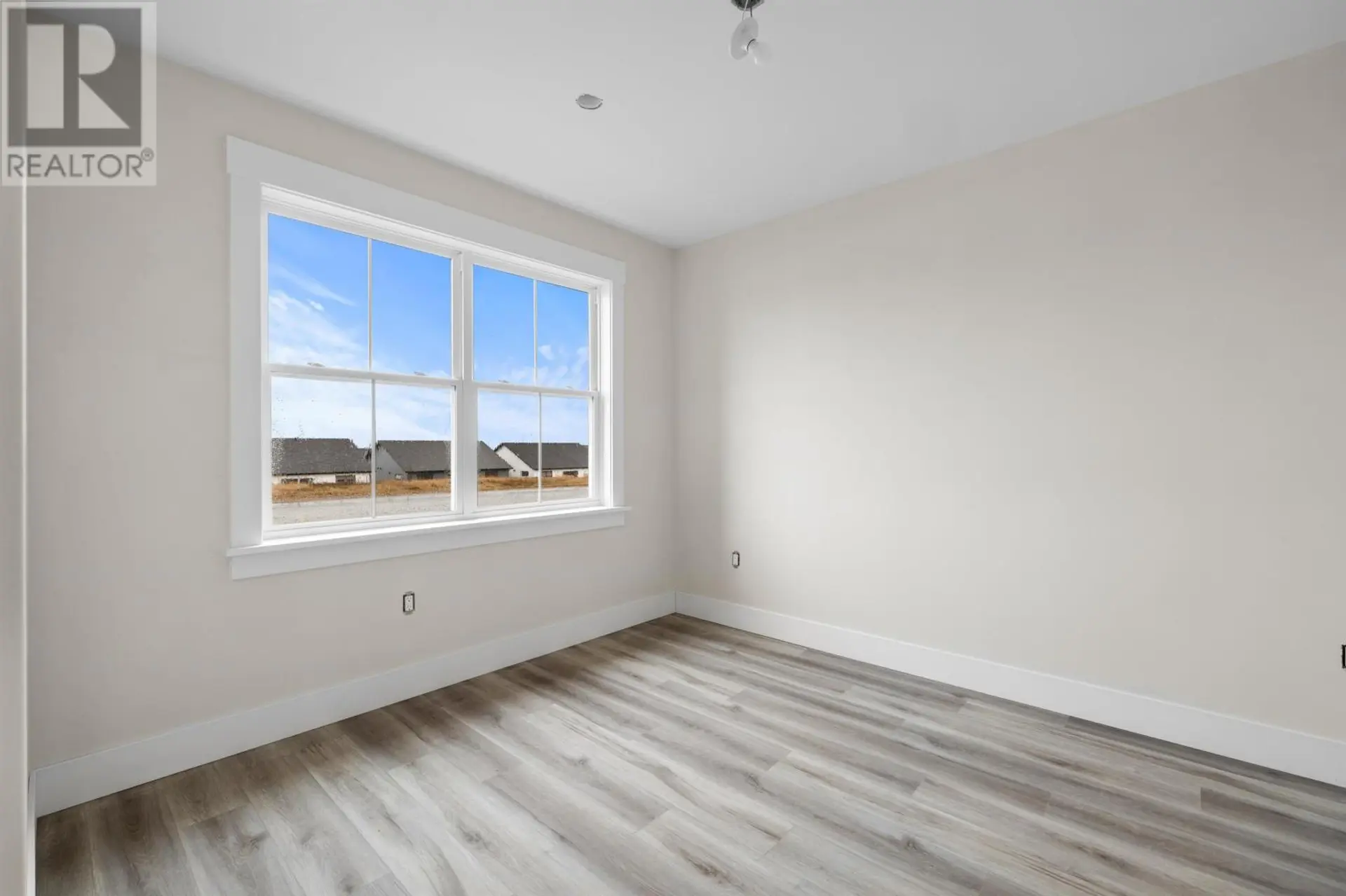 67 Alice Avenue - Image 7