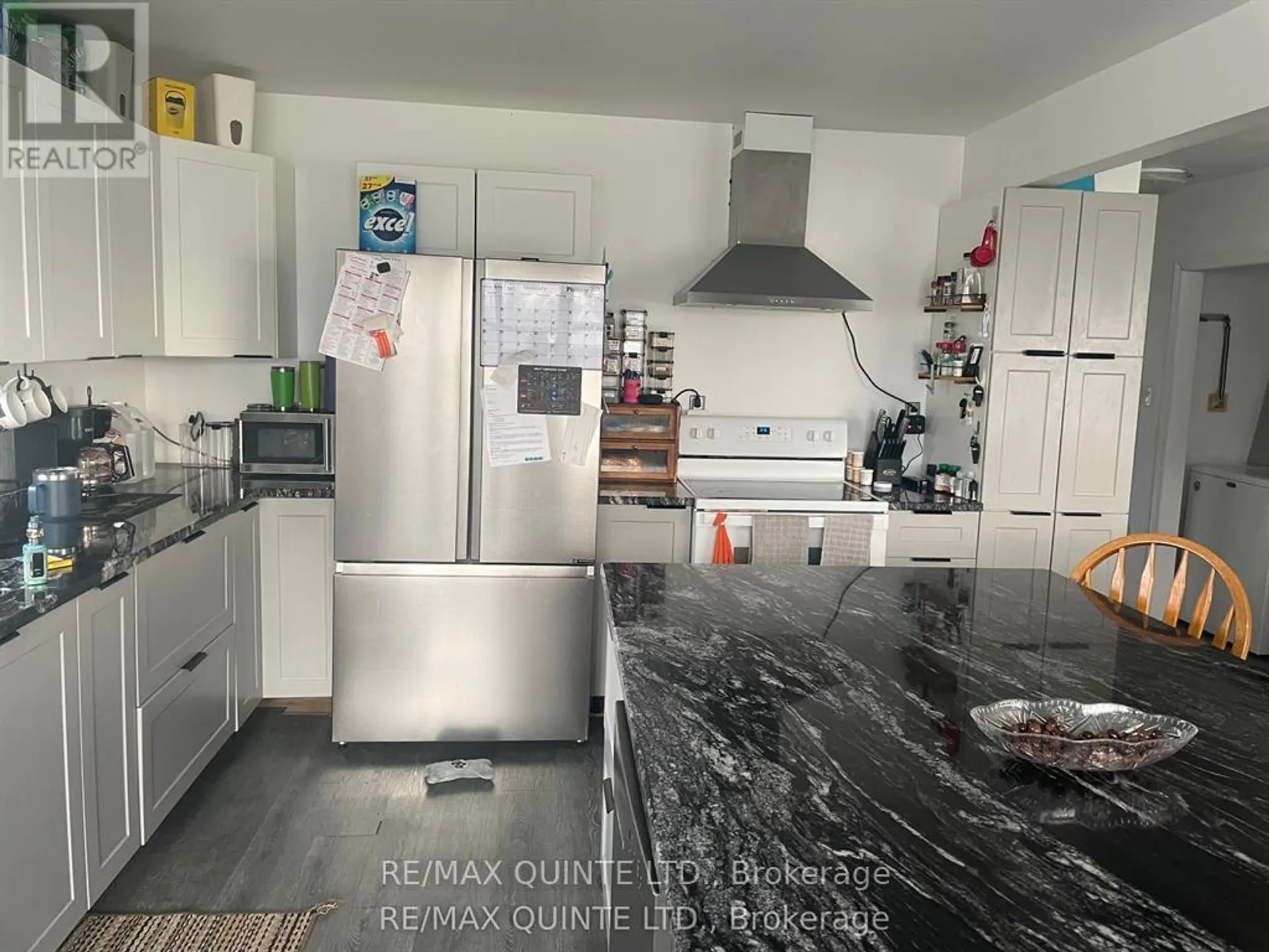 27 FIRST AVENUE - Image 4