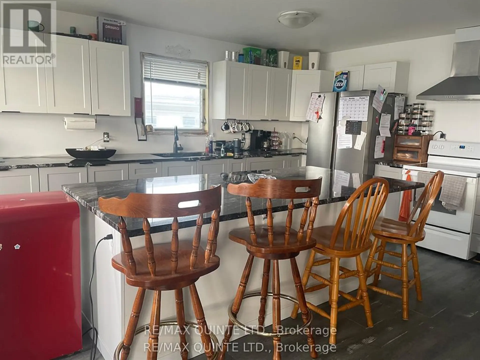27 FIRST AVENUE - Image 6