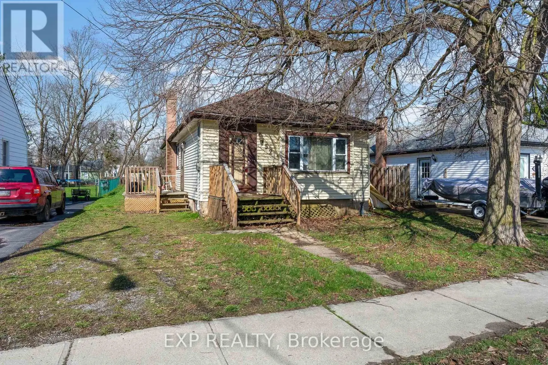 152 HIGH STREET - Image 1