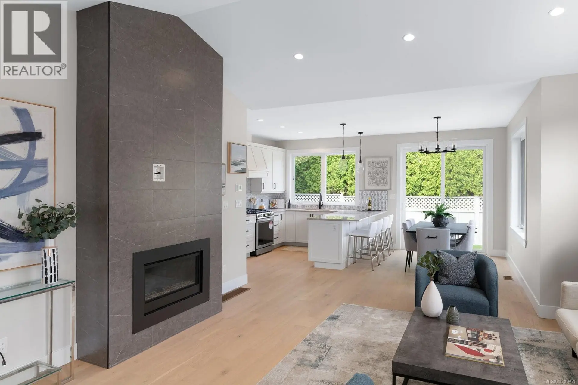 Property at 2284 MALAVIEW AVE, Sidney, BC