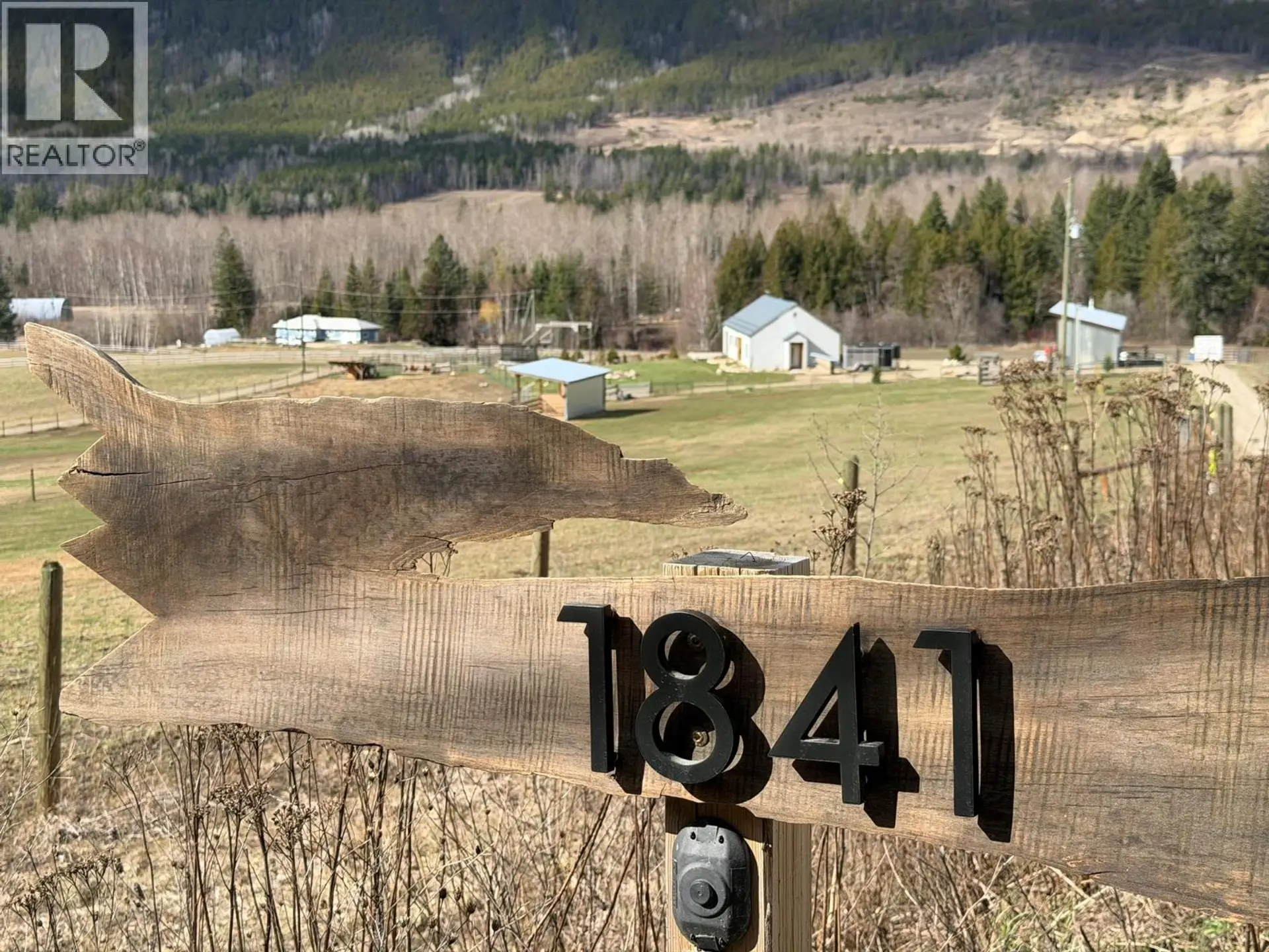 Property at 1841 50 Street NW, Salmon Arm, BC