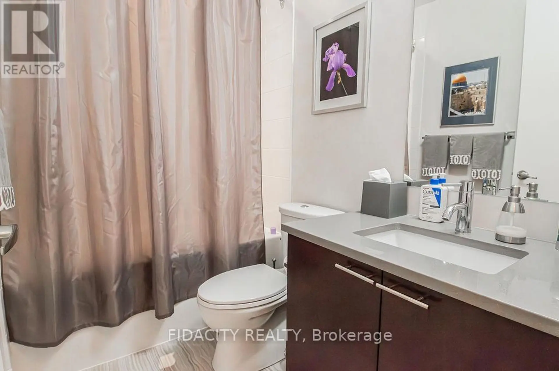 #324 360 PATRICIA AVENUE - Image 7